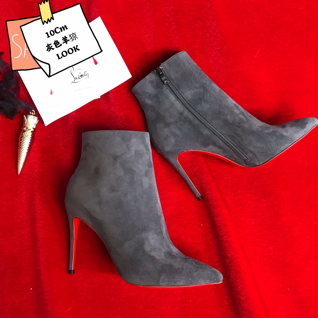 NO:100030,High-end customized autumn and winter boot series!  H10Cm, size 34-42. Leather large slat. Private mold trademark zipper, .902-002 gray sheep pencil, official website synchronization Standard European code Reference:902-002 Color:grey Material:veau velours Lining:goat leather Heel height:10Cm Sole:leather sole Size:EUR 34-42 (US 4-11):,,christian louboutin,boots,sheep19860909高端订制 秋冬靴系列！ H10Cm,尺码34-42码.真皮大厎.私模商标拉链,.902-002灰羊猄,官网同步 标准欧码 Reference:902-002 Color:grey Material:veau velours Lining:goat leather Heel heigh:10Cm Sole:leather sole Size:EUR 34－42（US 4一11) :,,christian louboutin,boots,sheep,Women's Shoes