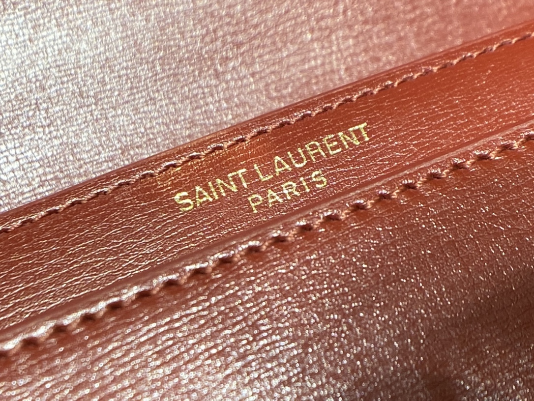 YSL 𝙉𝙚𝙬 𝙢𝙚𝙙𝙞𝙪𝙢 𝙨𝙪𝙣𝙨𝙚𝙩 25CM 牙签纹日落包 634723酒红色/金扣