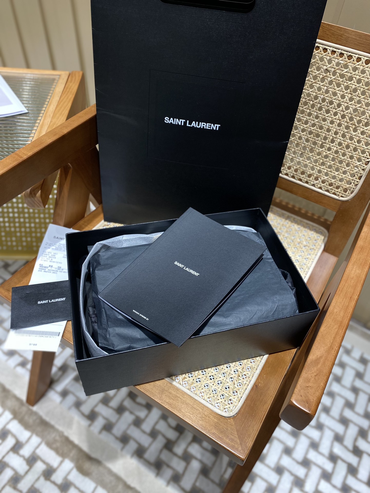 YSL 𝙉𝙚𝙬 𝙢𝙚𝙙𝙞𝙪𝙢 𝙨𝙪𝙣𝙨𝙚𝙩 25CM 牙签纹日落包 634723酒红色/金扣