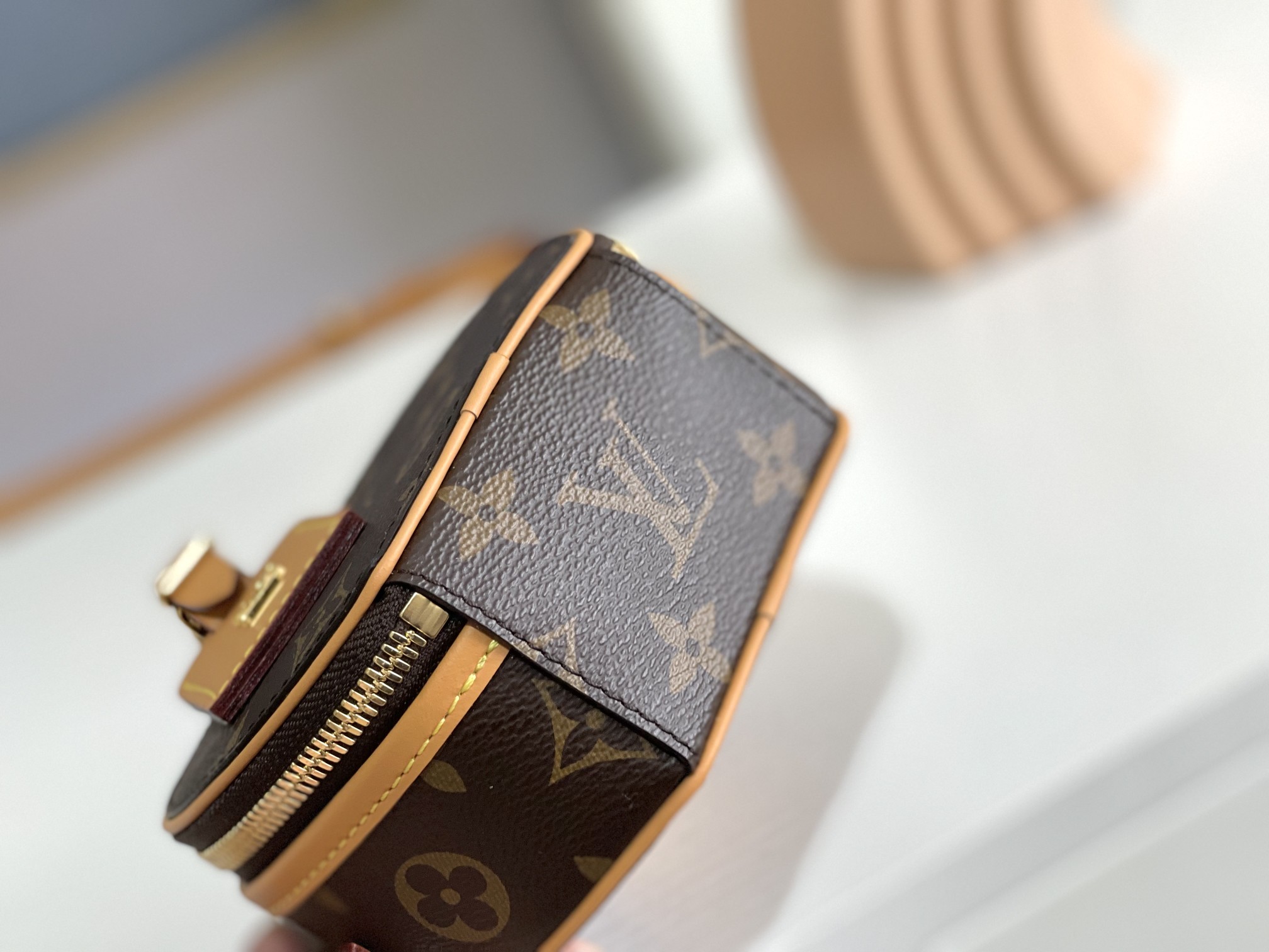 路易威登 Louis Vuitton 高定典藏经典高奢皮具手袋托特包斜挎包女包 #01BC6BC5 4
