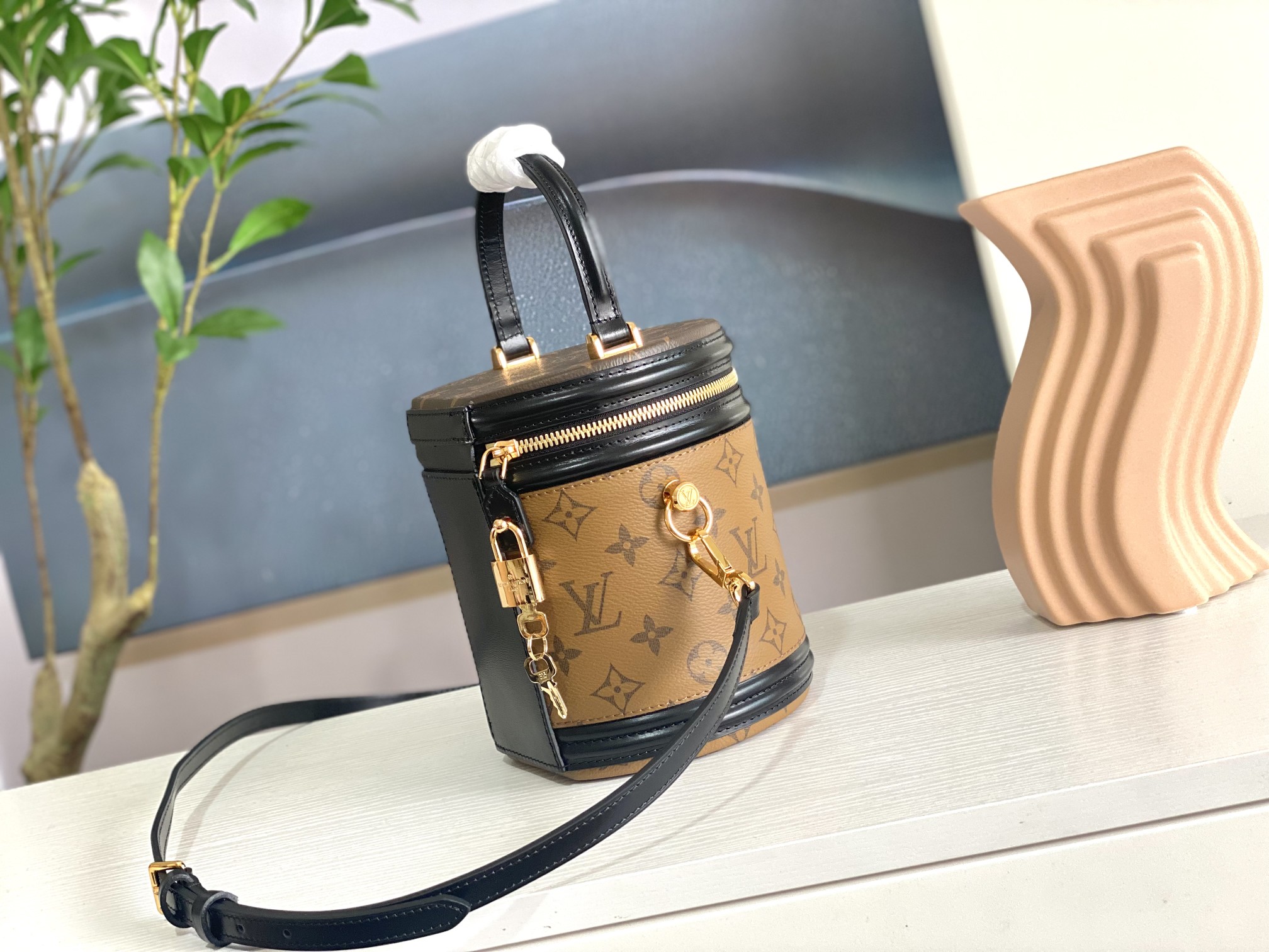 Berluti Luxury Designer Handbag Shoulder Crossbody Bag crafted in 2