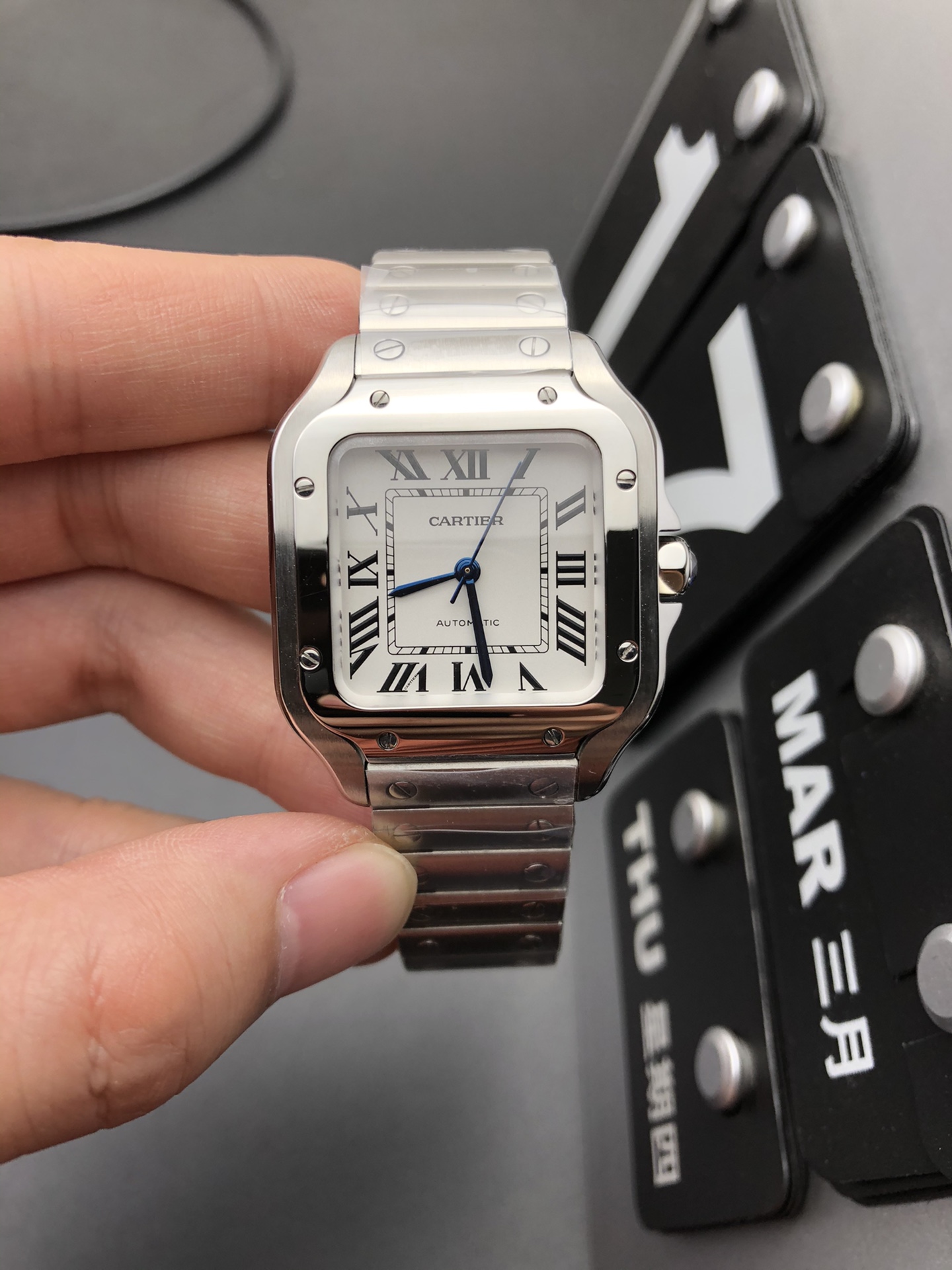 Cartier GF 山度士
