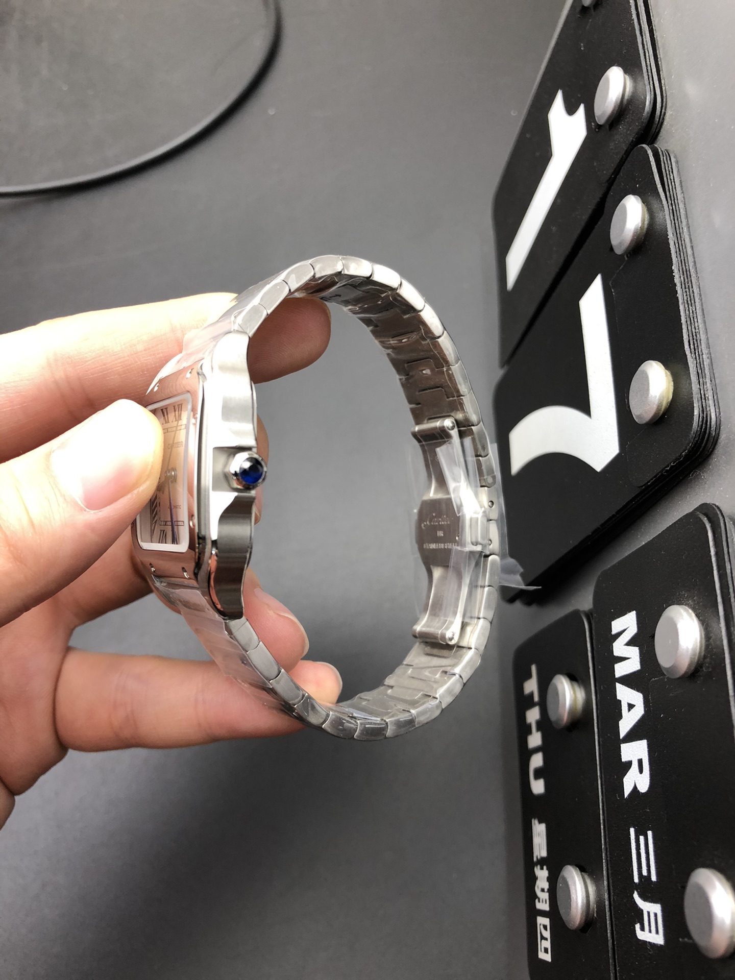 Cartier GF 山度士