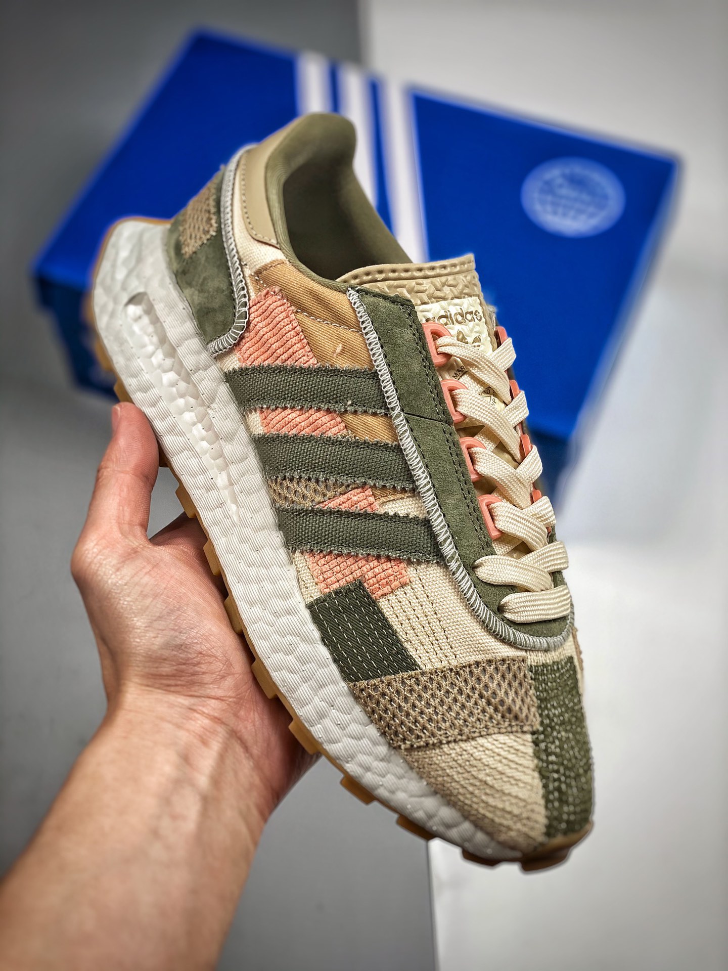 AD Retropy E5 XZ爆米花中底 复古运动休闲跑步鞋 货号GW1635 Size 36 36.5 37 38 38.5 39 40 40.5 41 42 42.5 43 44 45
