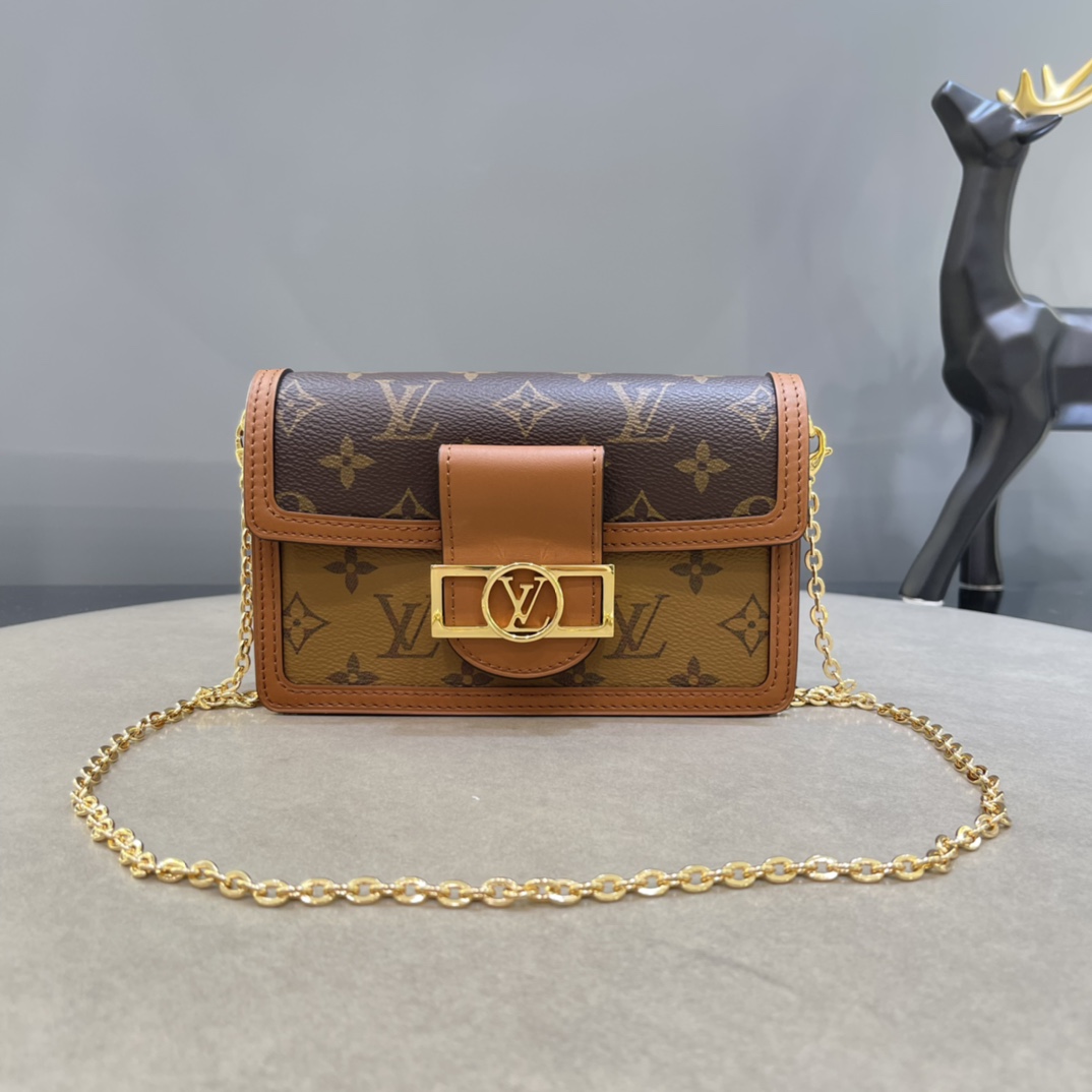 Fake Cheap best online
 Louis Vuitton LV Dauphine Handbags Messenger Bags Monogram Canvas Spring Collection Fashion Mini M68746