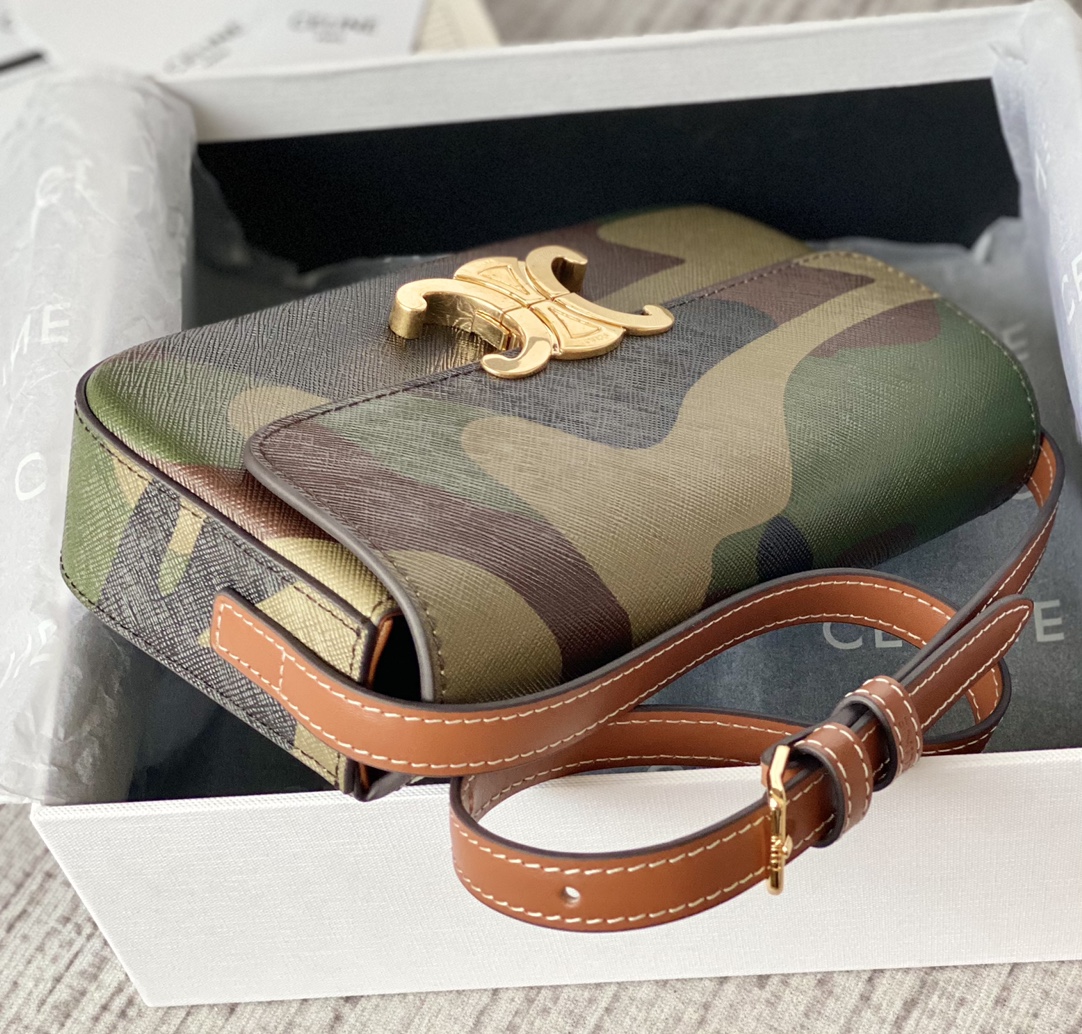 CELINE赛琳凯旋门老花腋下包194143