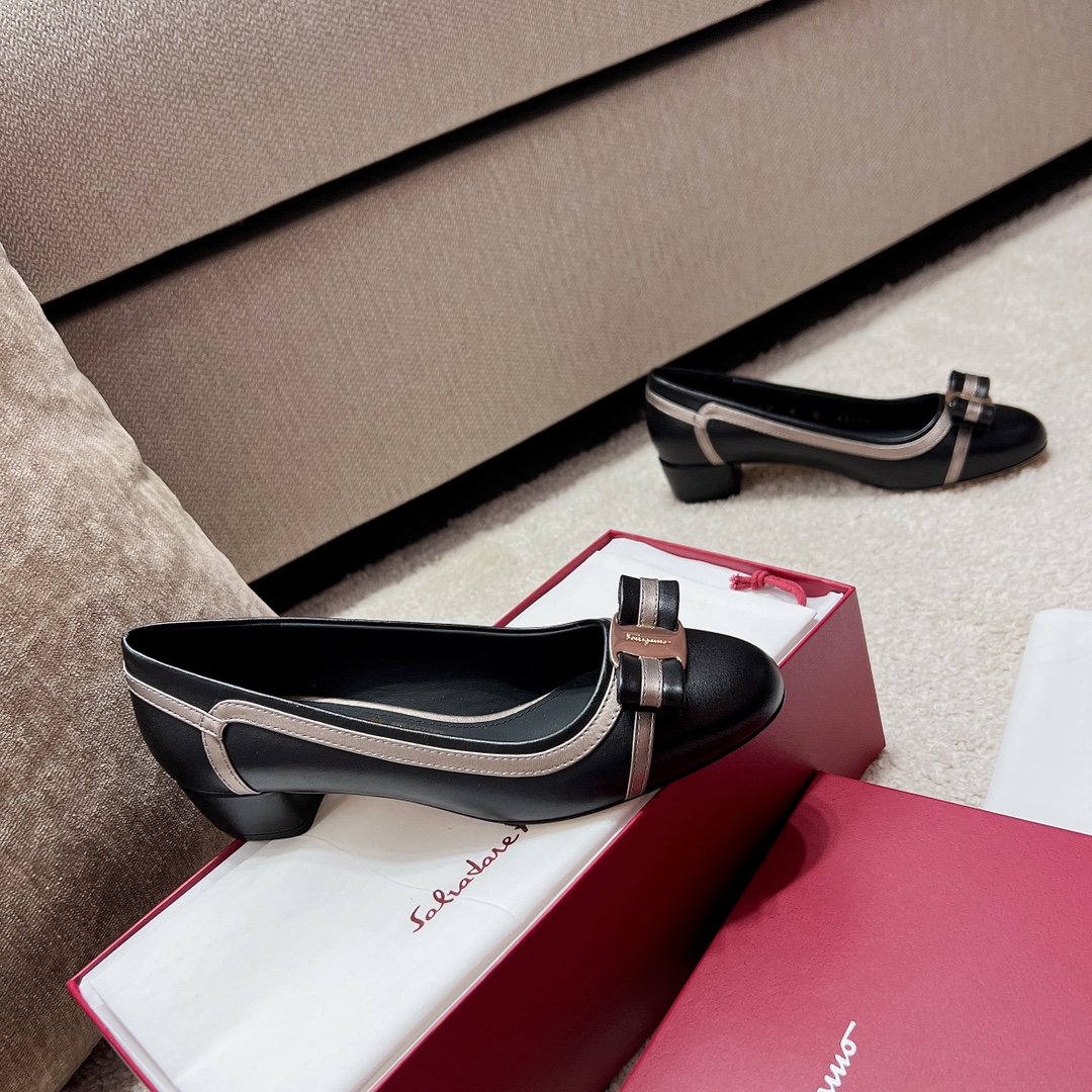 [Ferragamo Women