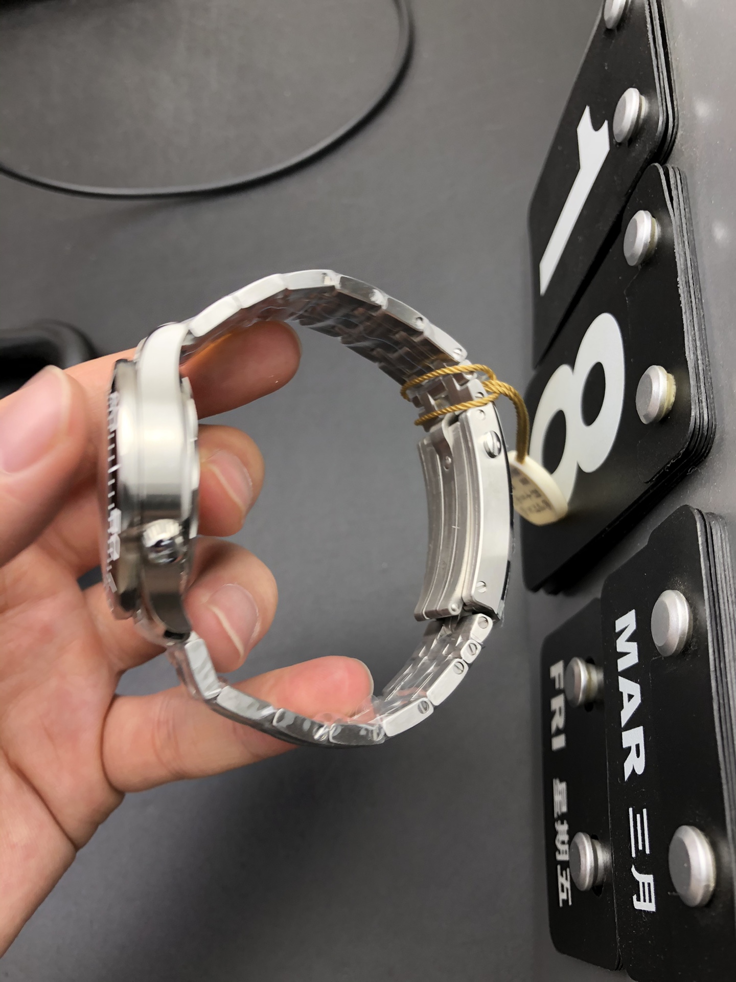 Omega OR 海马300黑