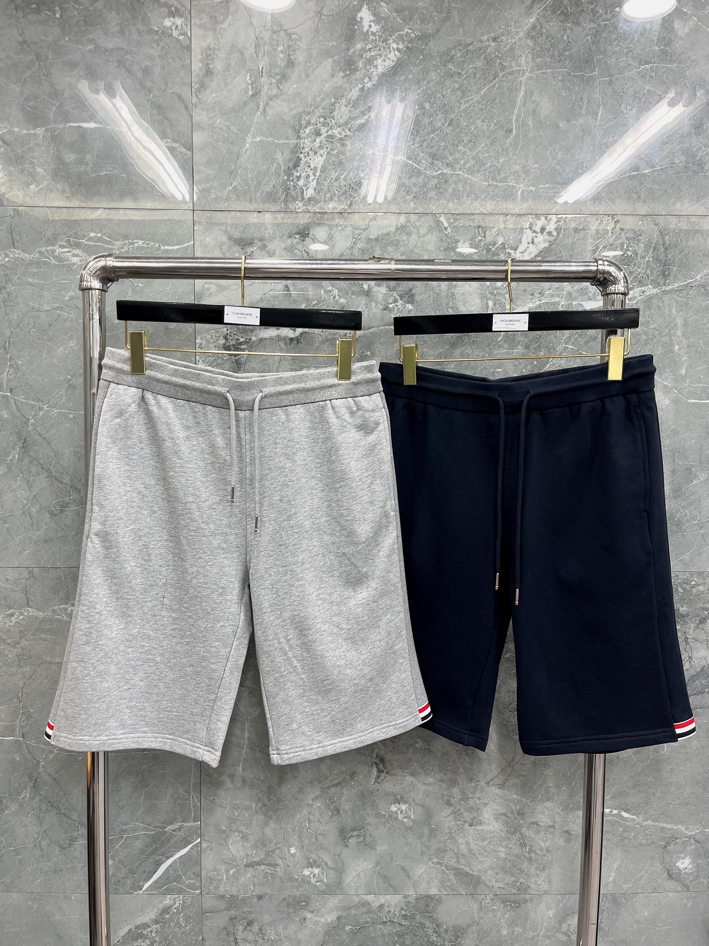 톰브라운 반바지 40413