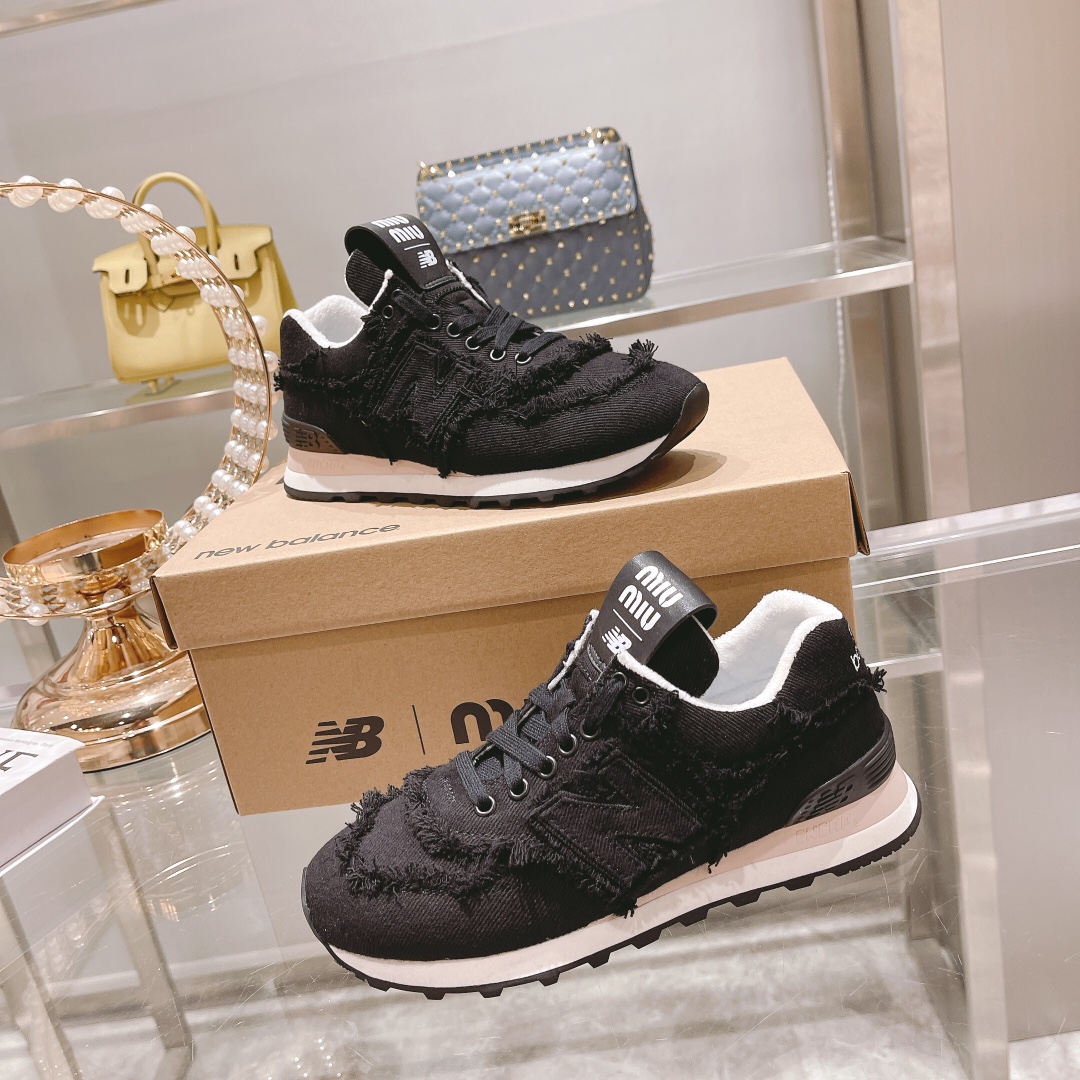 . "Exclusiva versión superior" 2022 primavera y el verano de la última ráfaga de Miumiu x New Balanc