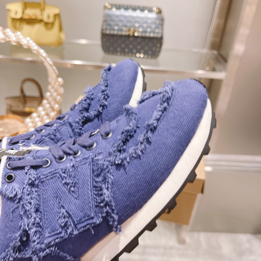 . "Exclusiva versión superior" 2022 primavera y el verano de la última ráfaga de Miumiu x New Balanc