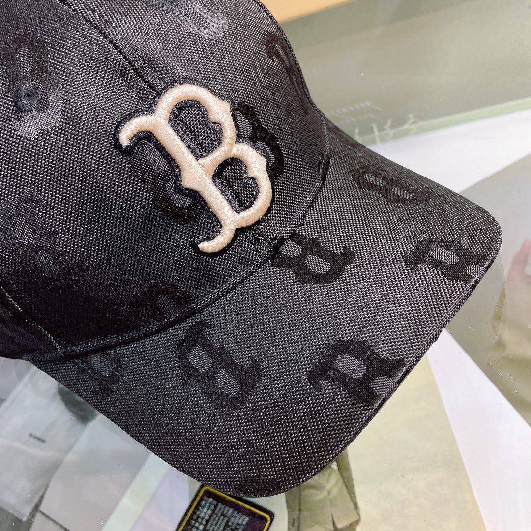 Burberry巴宝莉2022专柜新款刺绣棒球帽