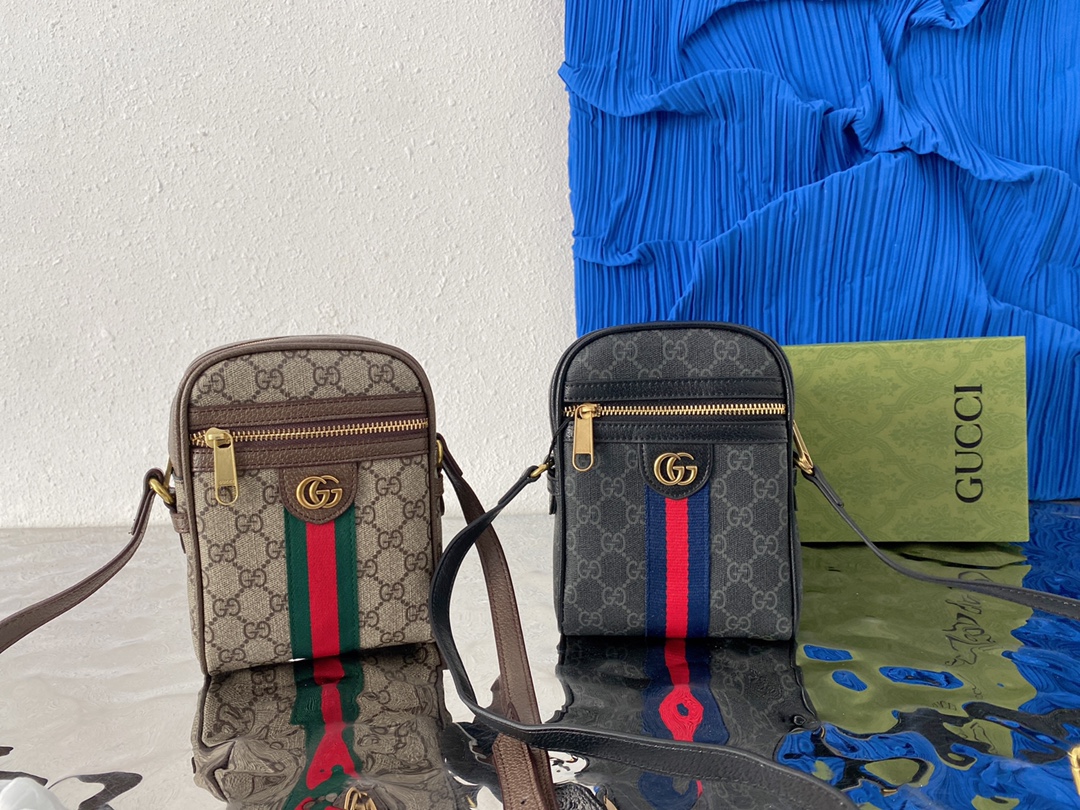 J0  Gucci 古奇   OGG 相机包 单肩包 男女通用斜挎包 采用精湛镶嵌细工，经典百搭 实物拍摄 原厂原版面料 598127 配送小票防尘袋 礼盒 14 x 18 cm。