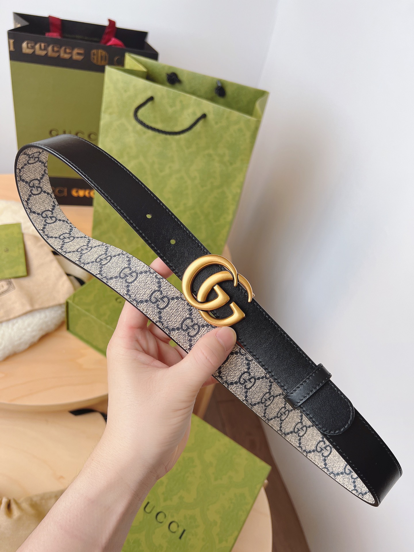 Gucci Top-to-Sale GG Supreme Canvas Belt with Double G Buckle - 图片 5