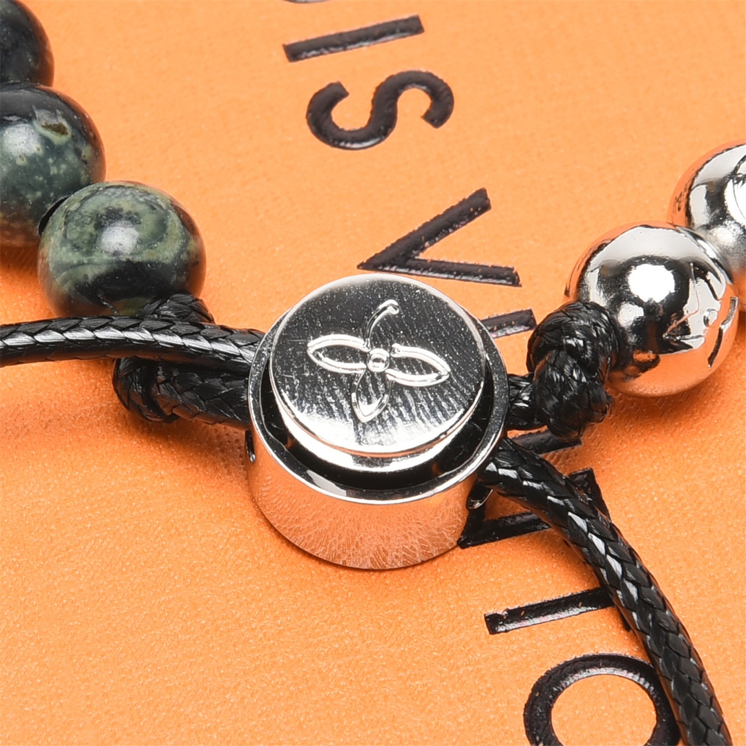 LouisVuitton/路易威登 22ss Monogram Beads 手链