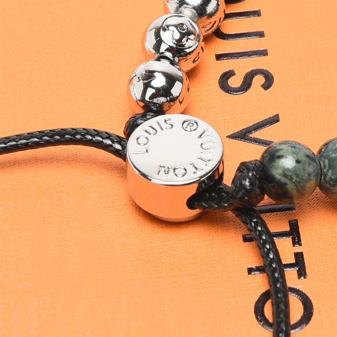 LouisVuitton/路易威登 22ss Monogram Beads 手链