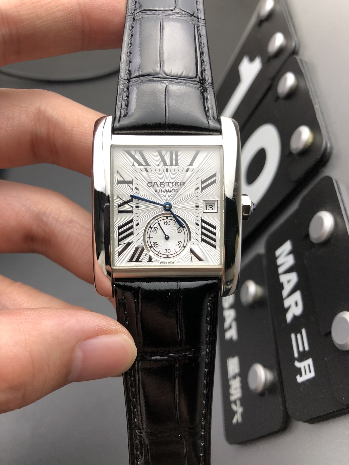 Cartier AS 坦克两针半