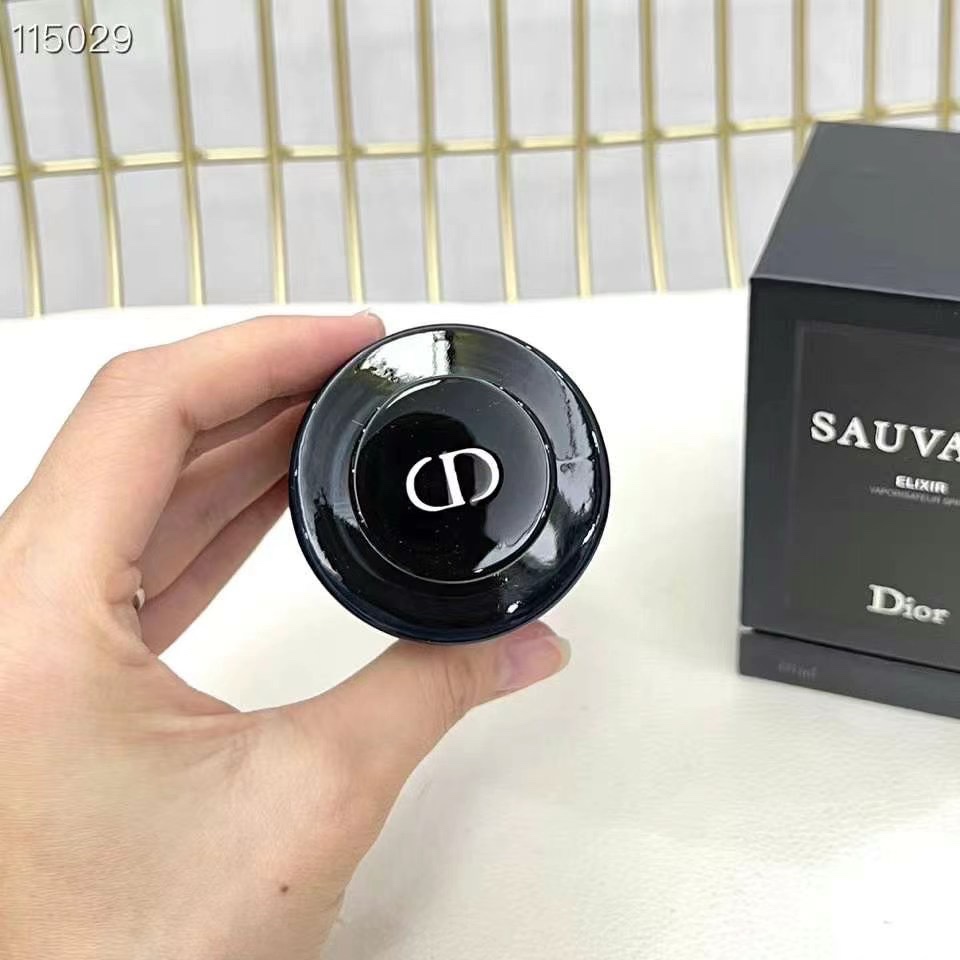 Dior Sauvage Elixir 60ml Men's Fragrance - Intense, Spicy, and Long-Lasting 5 i1647675487 7968 4