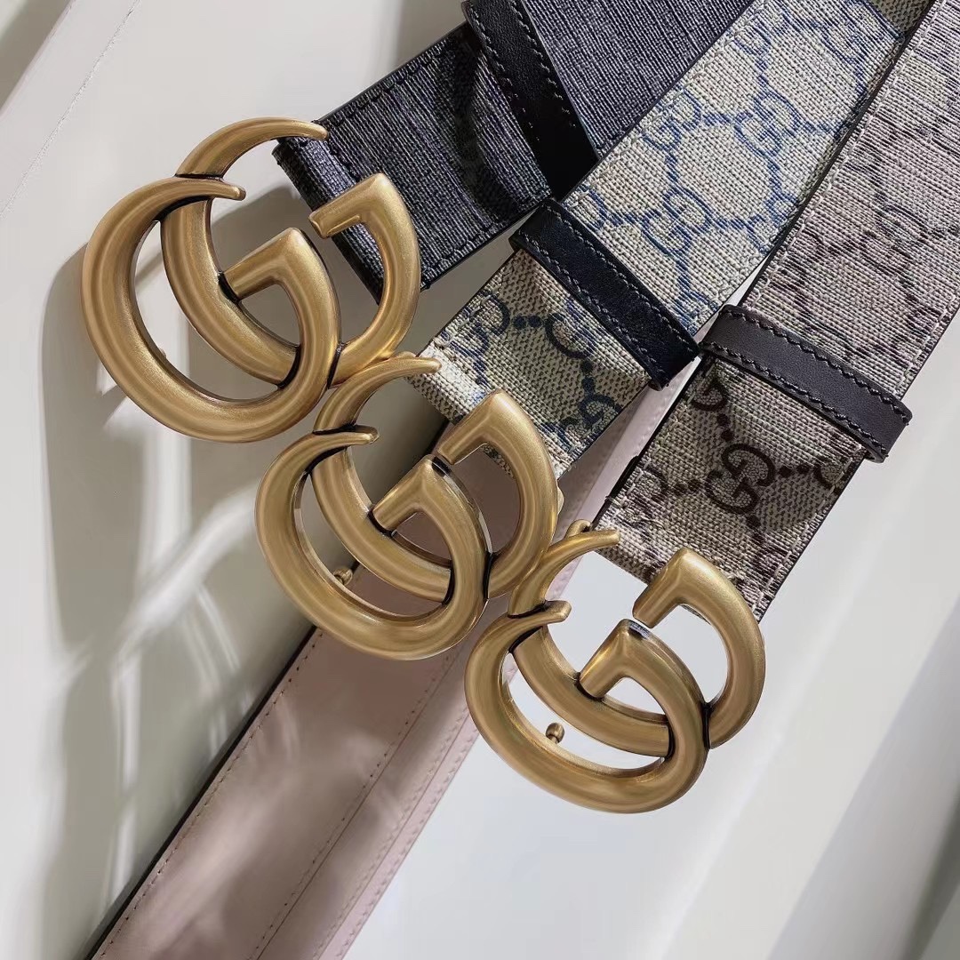 I0 Gucci 古奇  宽度3.8Gucci近两年来的全新设计系列让人们刷新了对这个品牌的认知,介于奢华与街头的设计让品牌的热度达到前所未有的高度该款新logo复古设计腰带原版进口头层牛皮 ,带头纯钢扣制作.