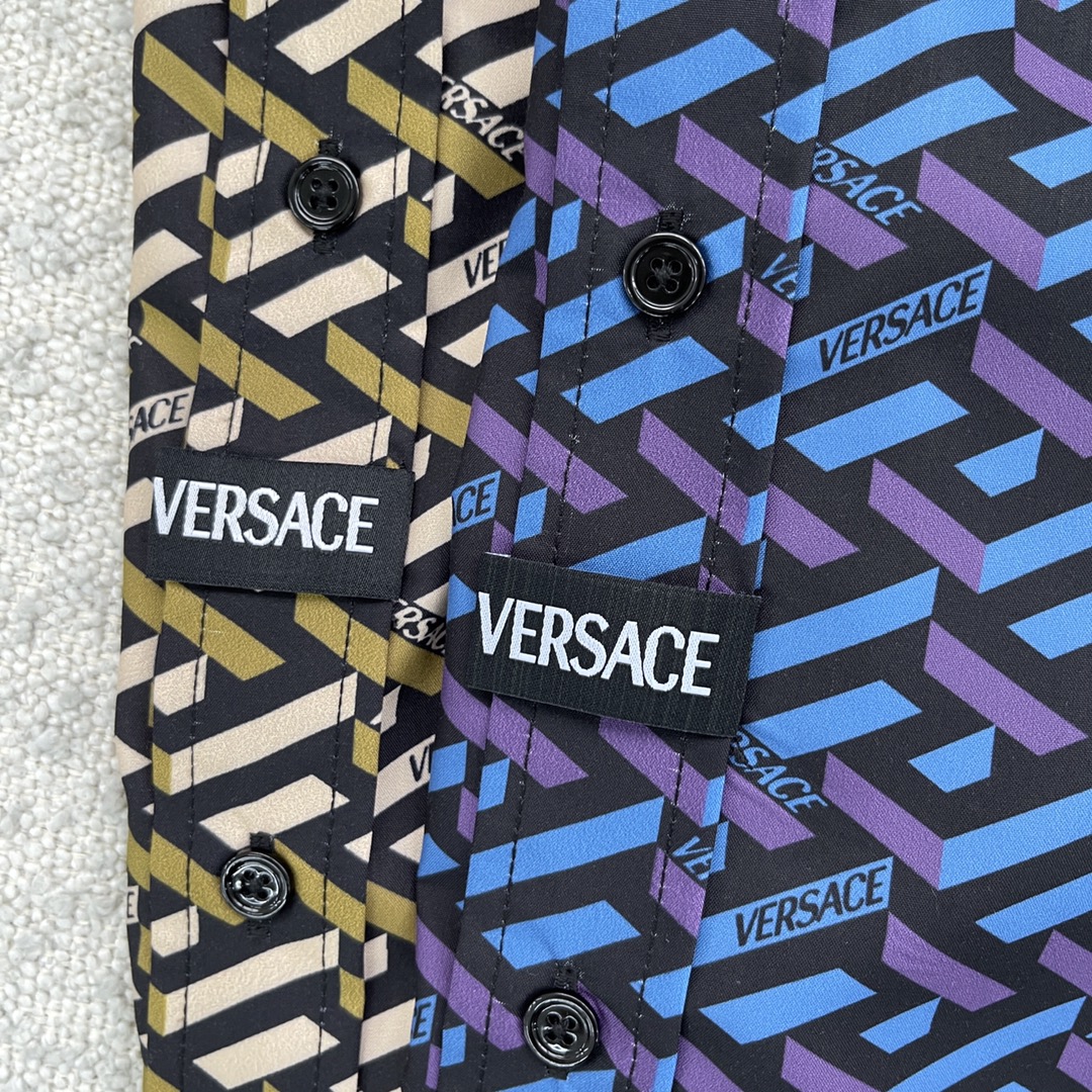 VERSAC 几何迷宫图案印花丝绸衬衫