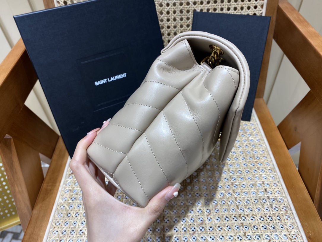YSL LOULOU 23CM Y型绗缝链条包 494699杏色/金扣