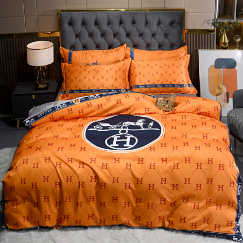 Hermès Bedding Set - Silk Washed 4 Piece Set, Luxury Bedding 1 Hermès Bedding Set - Silk Washed 4 Piece Set, Luxury Bedding