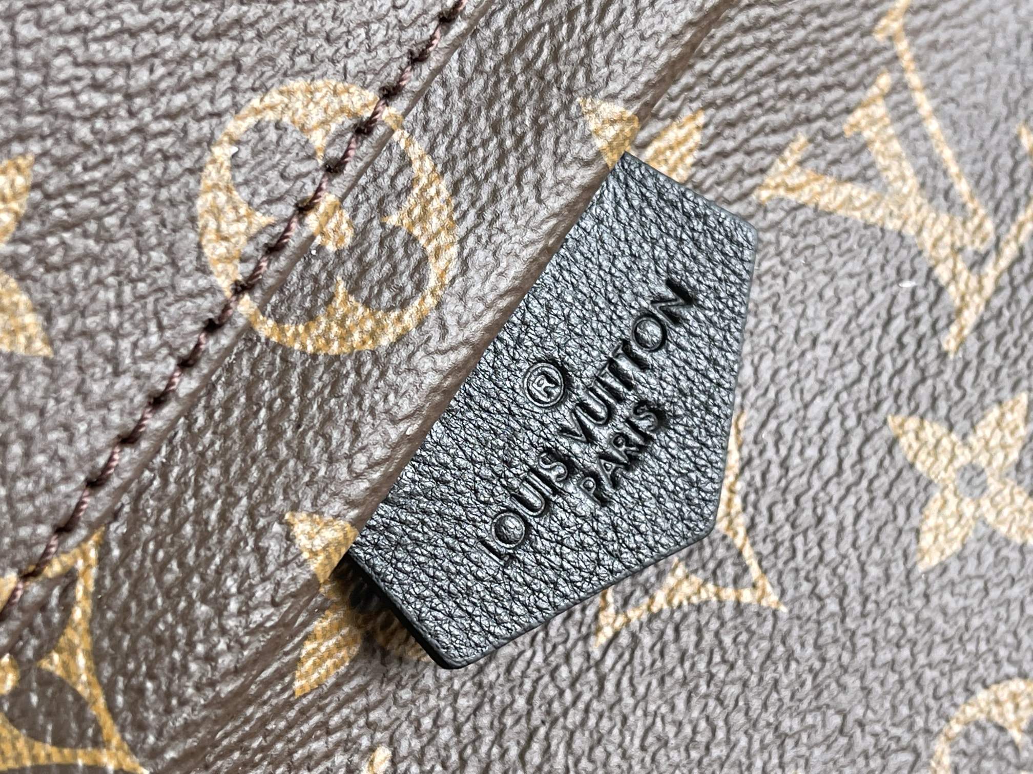 路易威登 Louis Vuitton 高定典藏名品高定成衣时装外套连衣裙衬衫T恤 #115A0522 5
