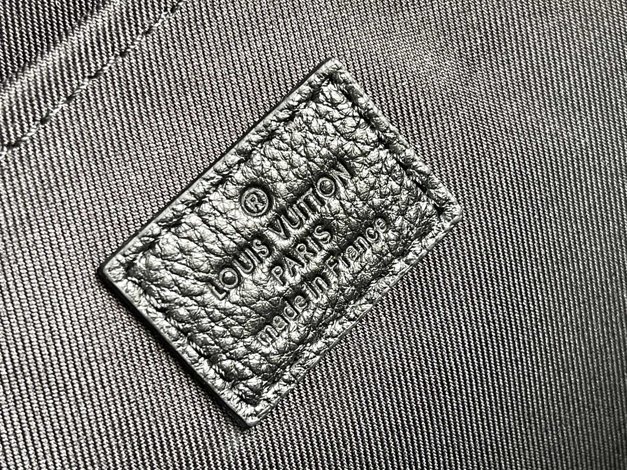 路易威登 Louis Vuitton 高定典藏名品高定成衣时装外套连衣裙衬衫T恤 #1654B86F 9