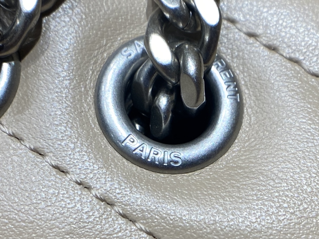 YSL LOULOU 23CM Y型绗缝链条包 494699杏色/银扣