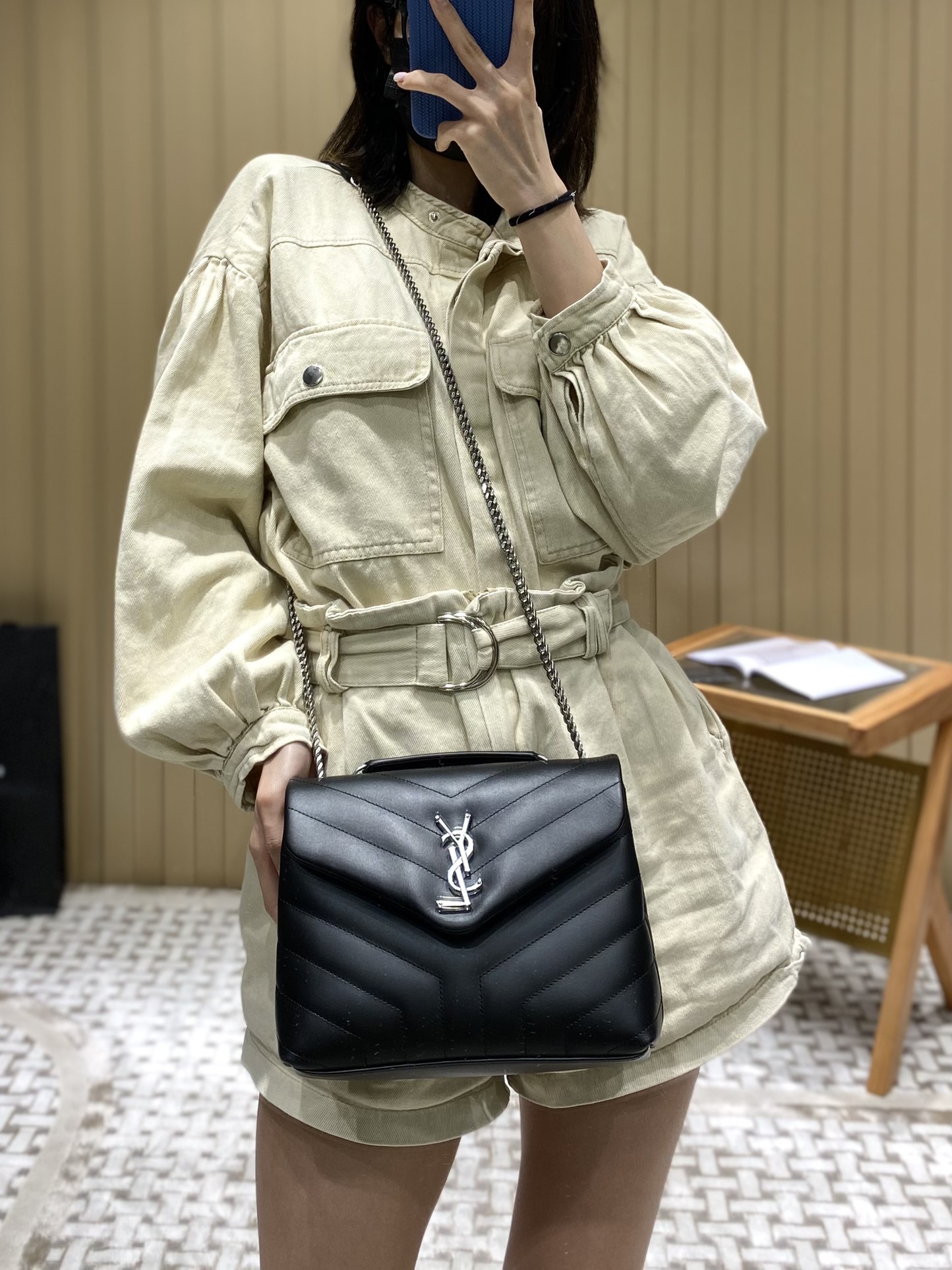 YSL LOULOU 23CM Y型绗缝链条包 494699黑色/银扣