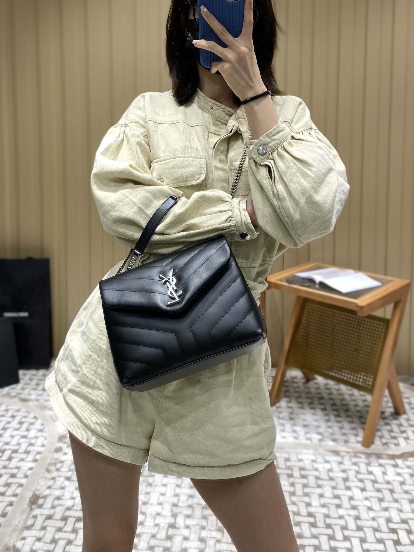 YSL LOULOU 23CM Y型绗缝链条包 494699黑色/银扣