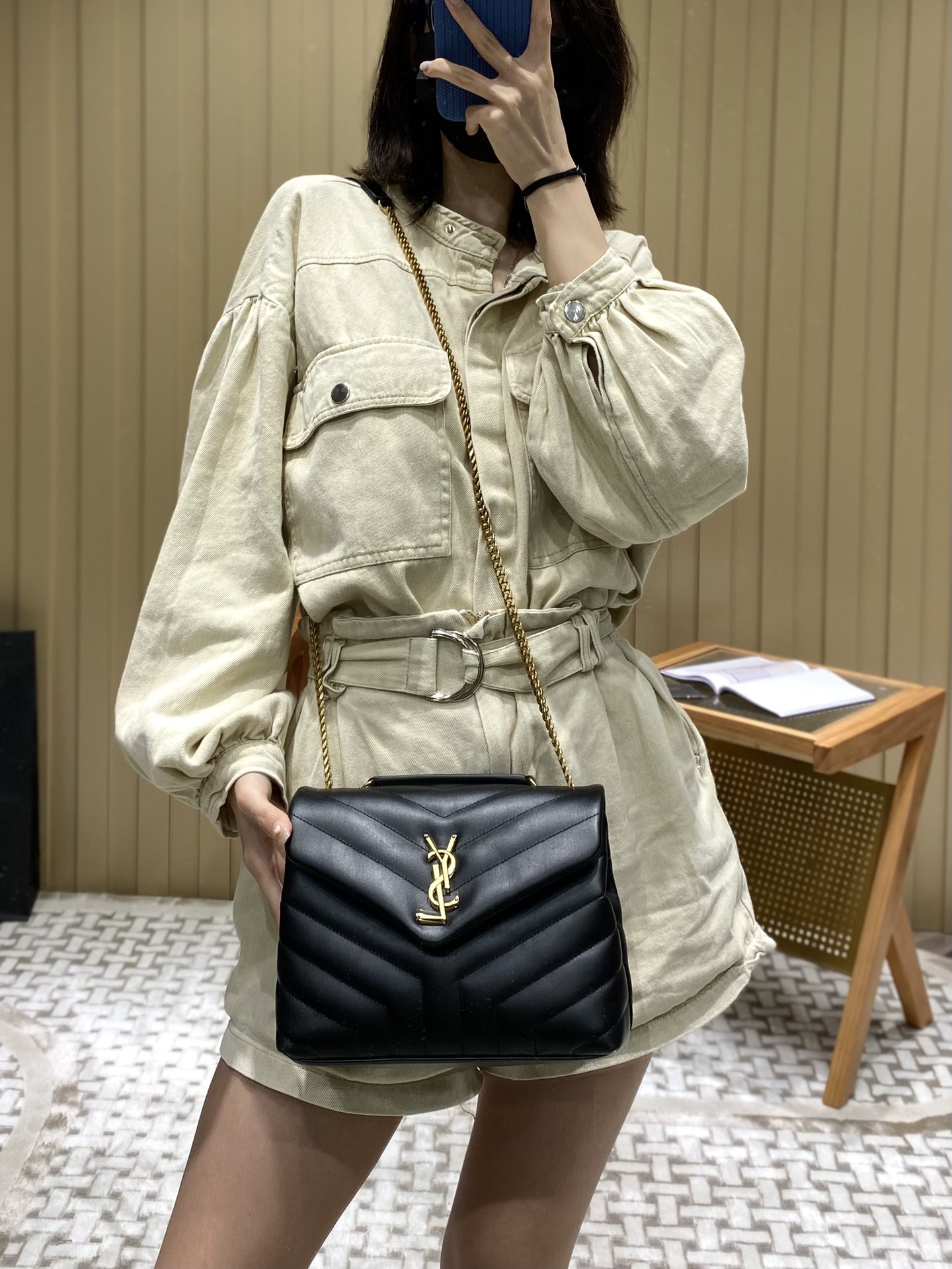 YSL LOULOU 23CM Y型绗缝链条包 494699黑色/金扣