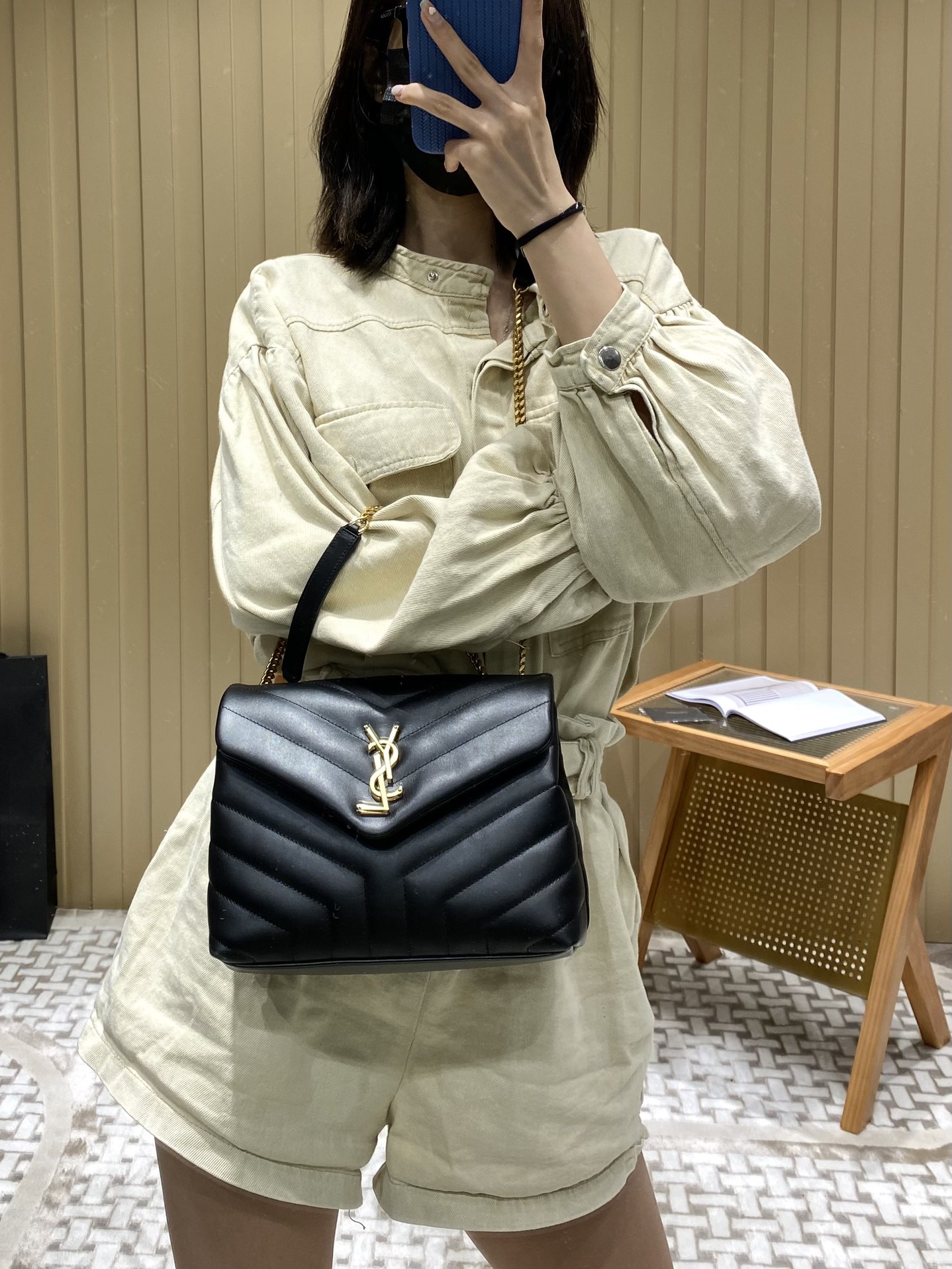 YSL LOULOU 23CM Y型绗缝链条包 494699黑色/金扣