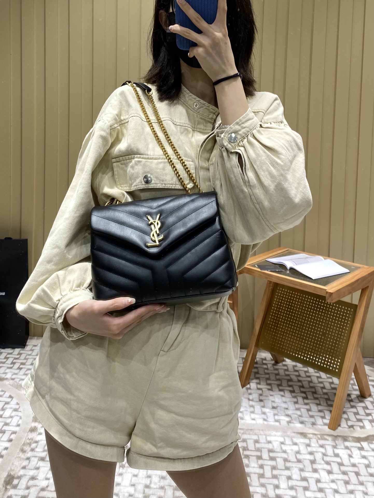 YSL LOULOU 23CM Y型绗缝链条包 494699黑色/金扣