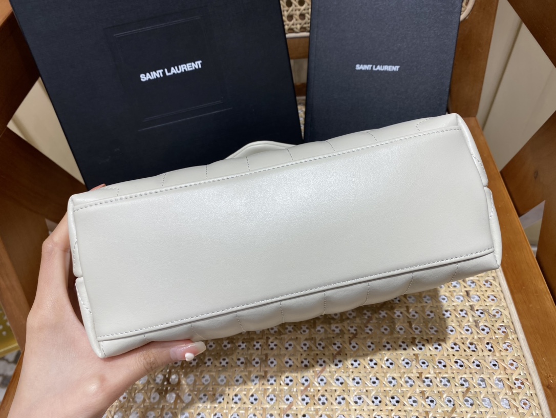 YSL LOULOU 23CM Y型绗缝链条包 494699白色/银扣