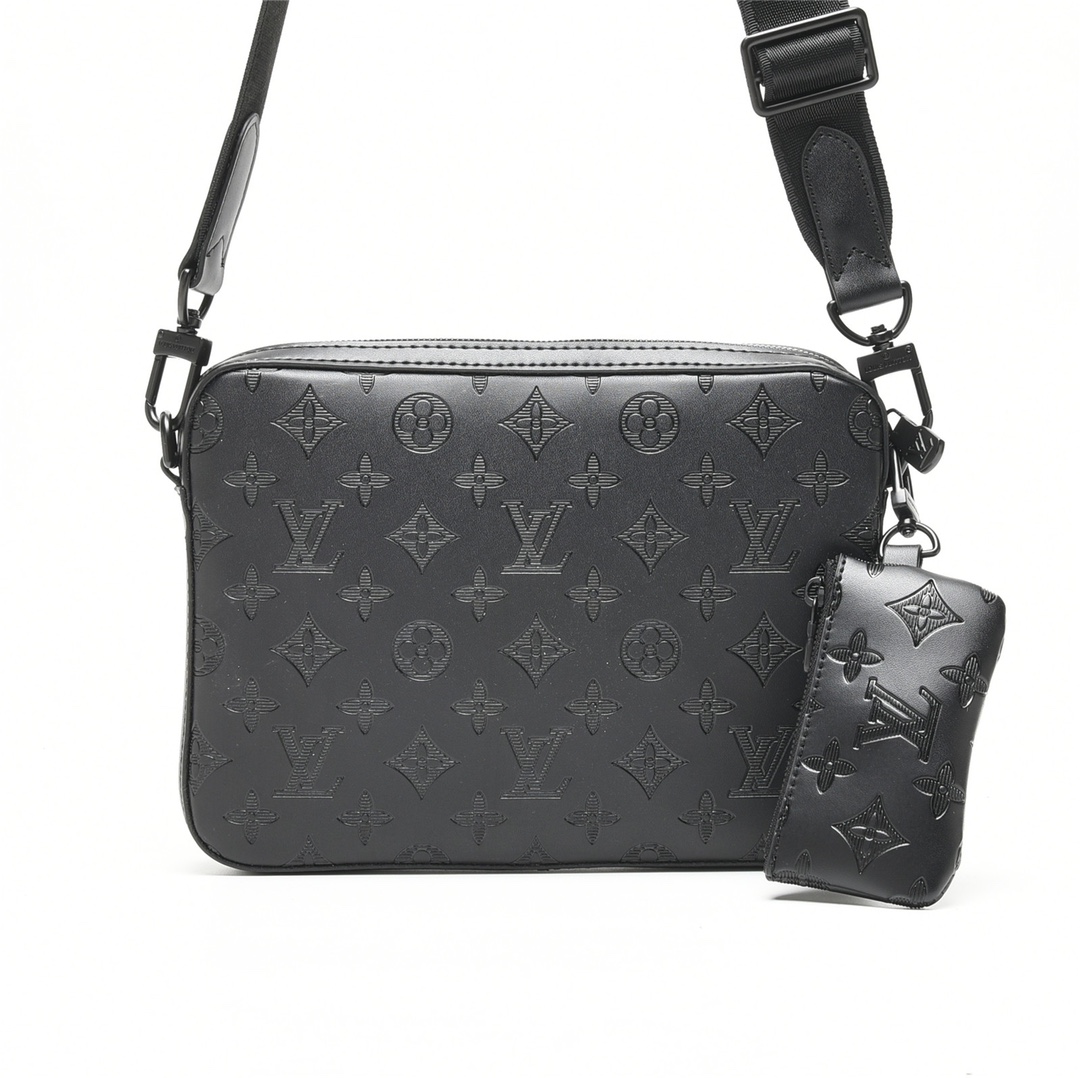 300 LouisVuitton/路易威登 22ss Pochette Trio男包三合一