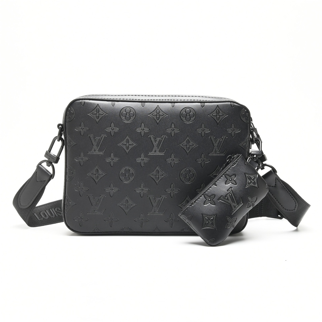 300 LouisVuitton/路易威登 22ss Pochette Trio男包三合一