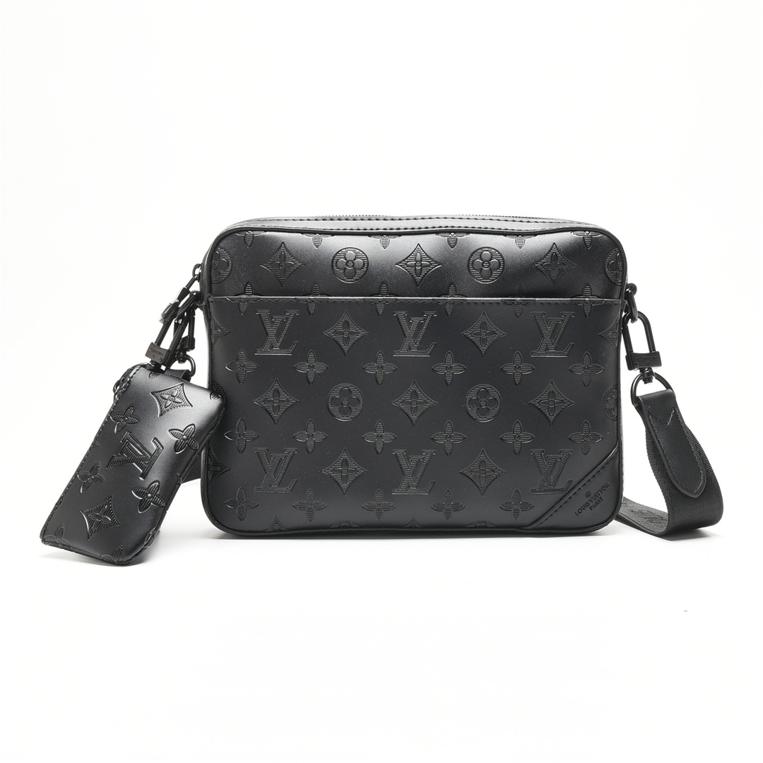 300 LouisVuitton/路易威登 22ss Pochette Trio男包三合一