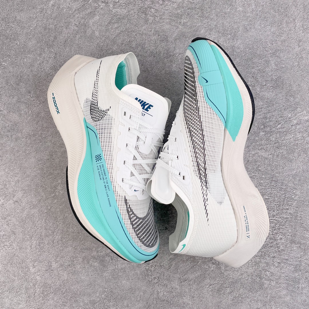 图片[3]-＃纯原福利 NK ZoomX Vaporfly Next% 马拉松二代跑鞋 细节整体升级 这款next%和上一款4%的鞋最大区的别于在鞋面面料 鞋面使用了全新 Vaporweave 科技 这种类似蝉翼的材质相比 Flyknit 更加轻薄透气 非对称的鞋带系统和泡棉护垫的加入令舒适度更高 鞋头辅以超大的 Swoosh 点缀 再配上流线型外观设计 时尚感十足 尺码：36 36.5 37.5 38 38.5 39 40 40.5 41 42 42.5 43 44 44.5 45-选品中心