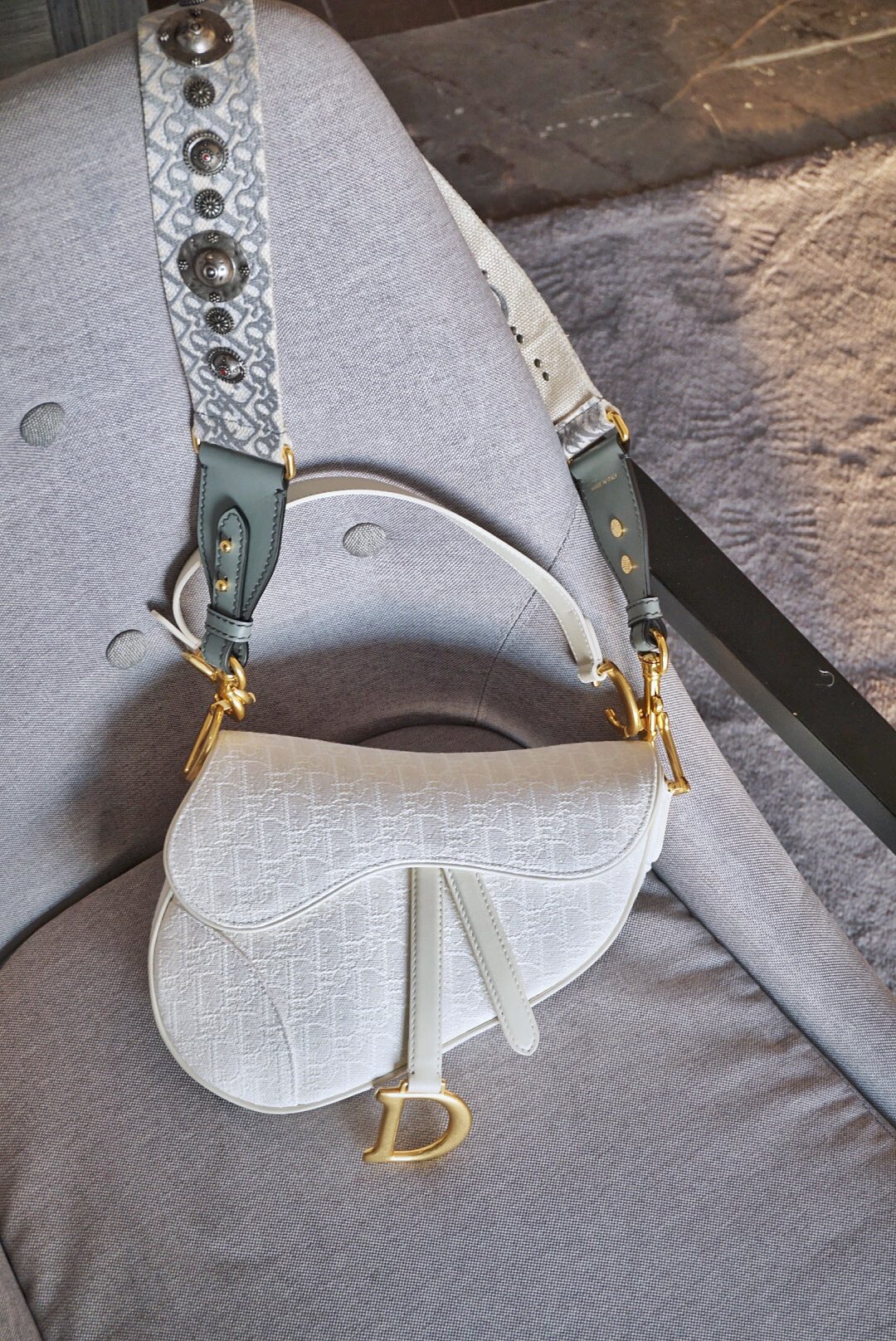 Dior Saddle Saddle Bags sell Online
 White Embroidery Oblique