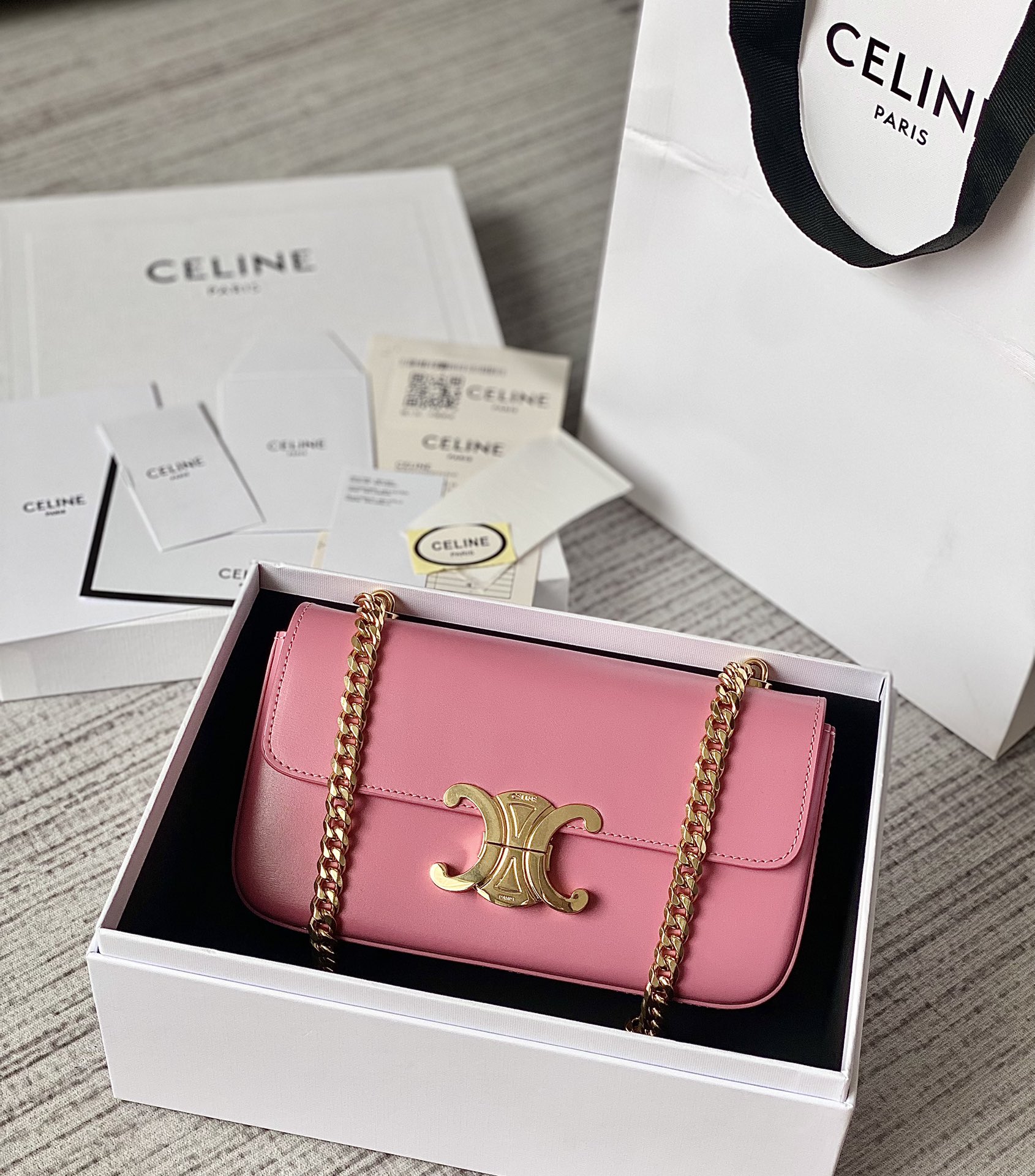 CELINE 秀场新品 最新经典款链条腋下包 197992粉