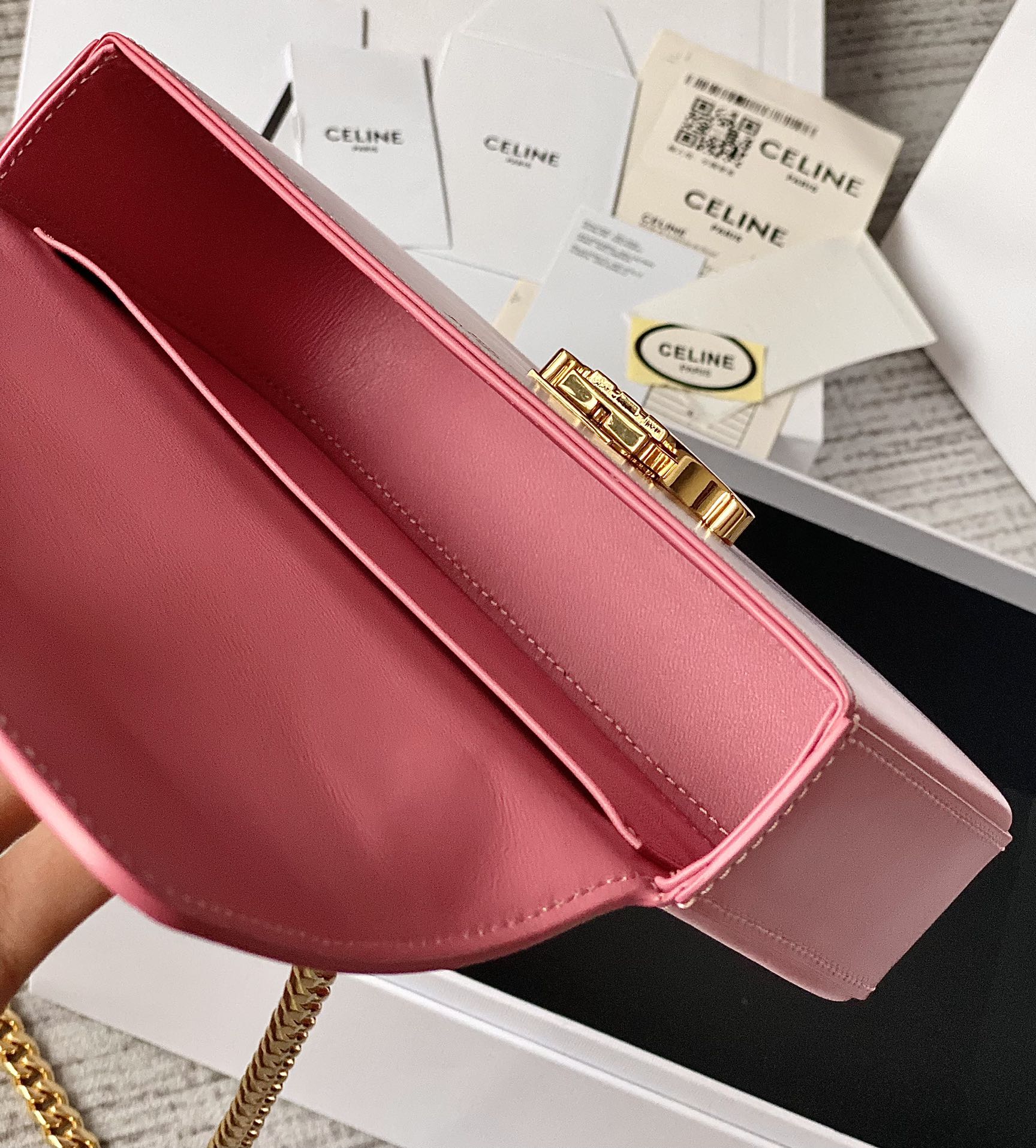 CELINE 秀场新品 最新经典款链条腋下包 197992粉