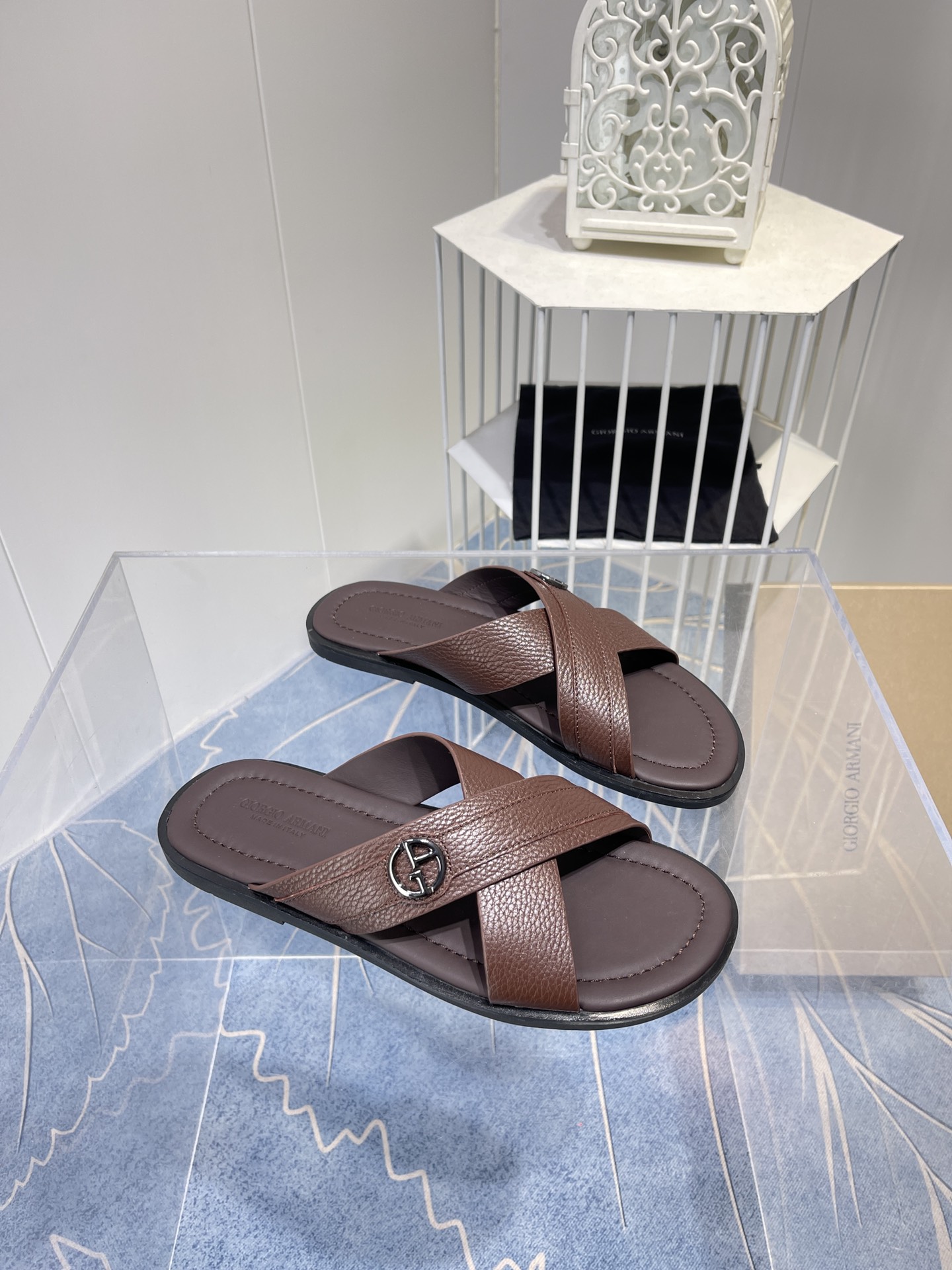 Giorgo Armani Soft-Skinned Men’s Shoes: High-End Private Model, Rubber Material, Two Colors Optional - 图片 2
