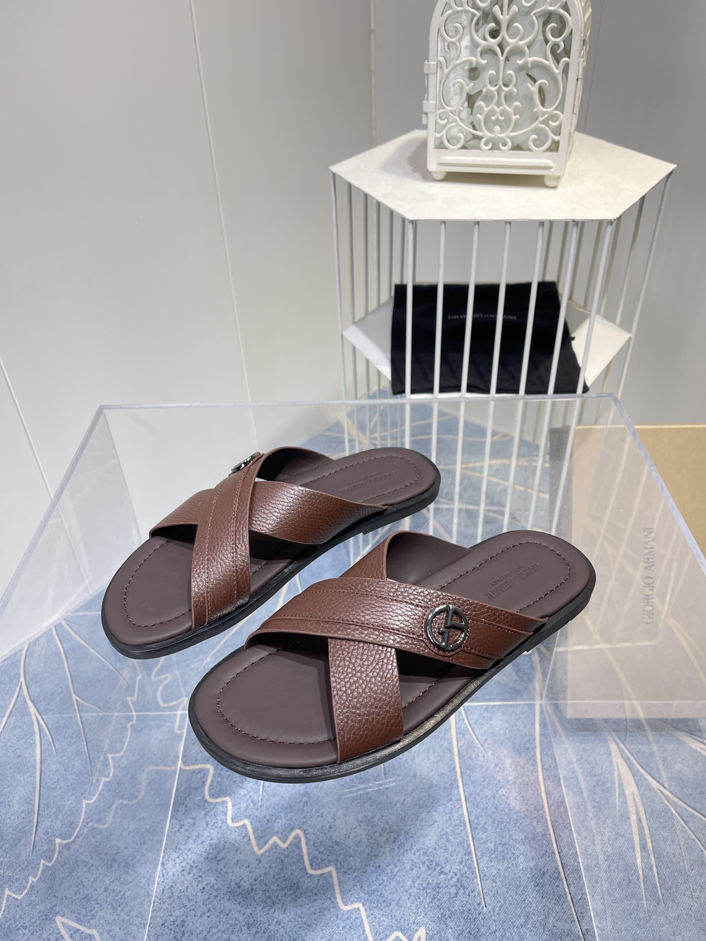 Giorgo Armani Soft-Skinned Men’s Shoes: High-End Private Model, Rubber Material, Two Colors Optional - 图片 1