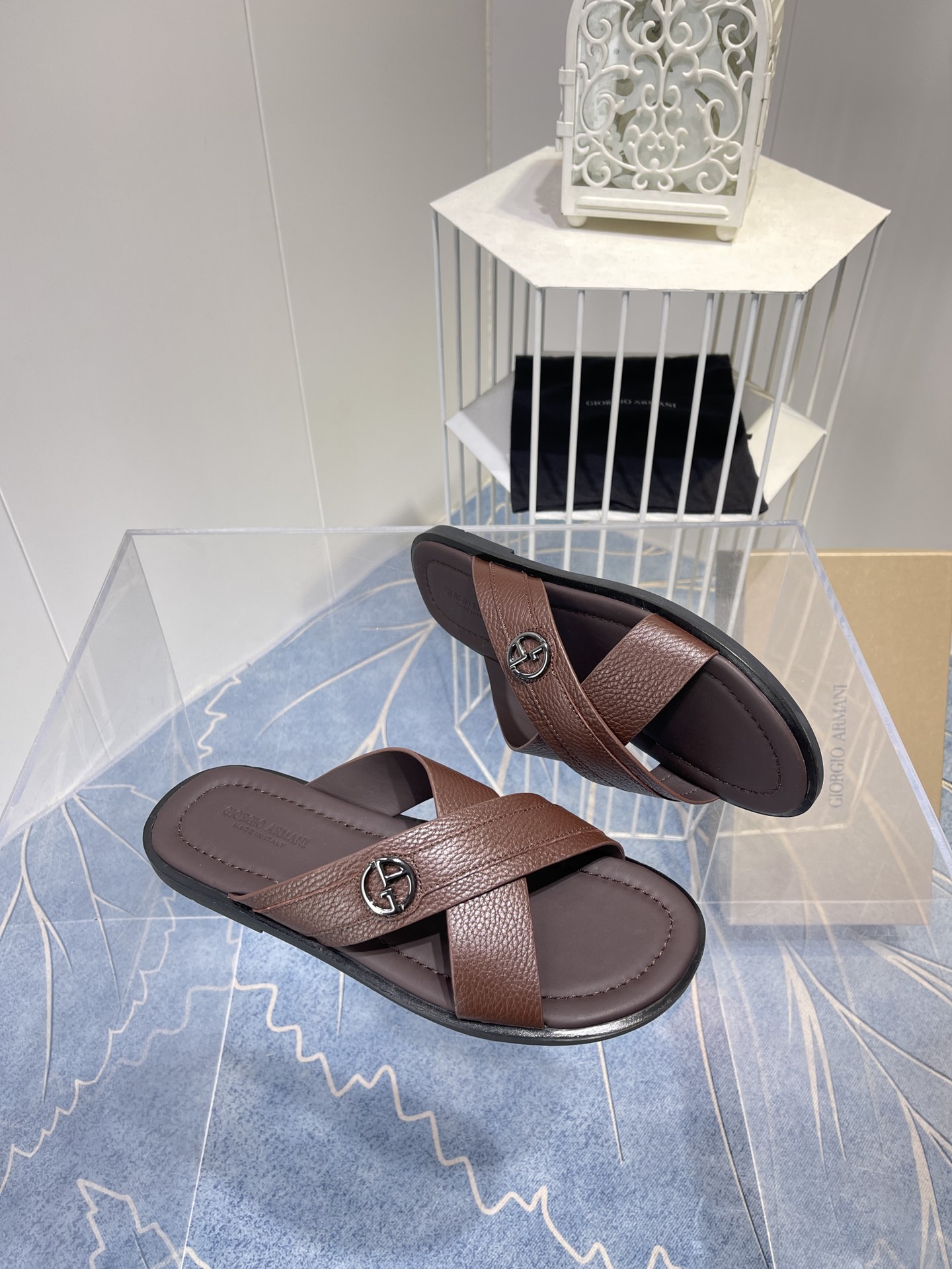 Giorgo Armani Soft-Skinned Men’s Shoes: High-End Private Model, Rubber Material, Two Colors Optional - 图片 3