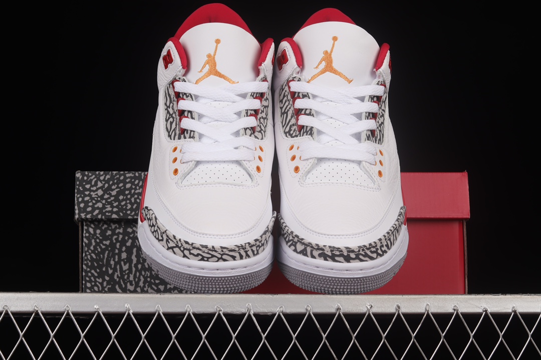 AJ3白孔雀尺码:40-47中秋福利