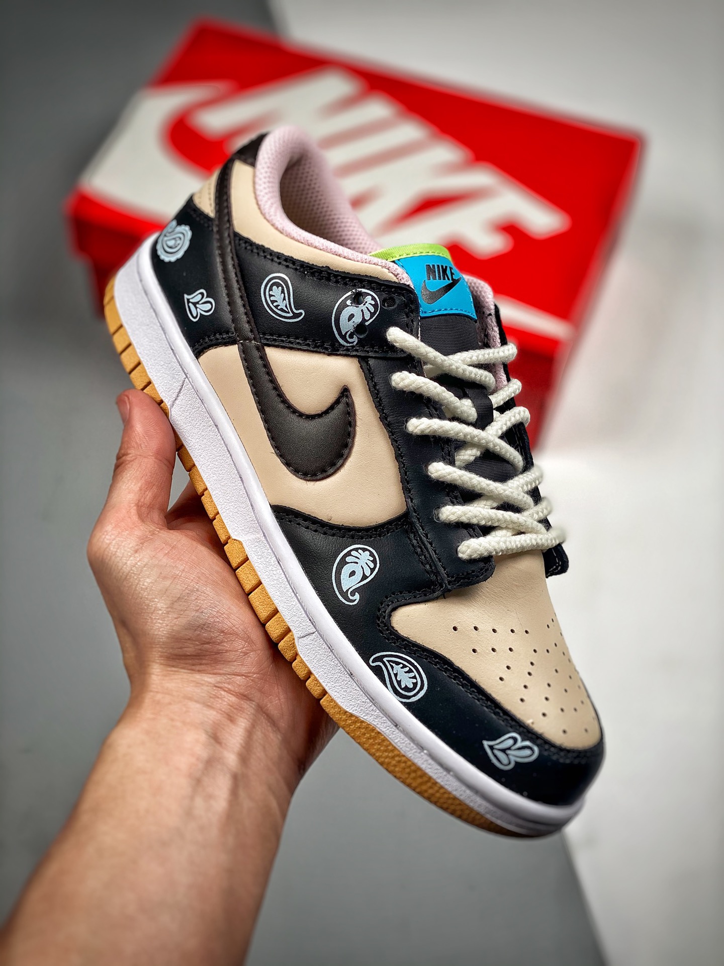Nike Dunk Low SE “Free .99” de caña baja, estampado Paisley, zapatillas de skate, unisex, caqui y negro, número de prod…