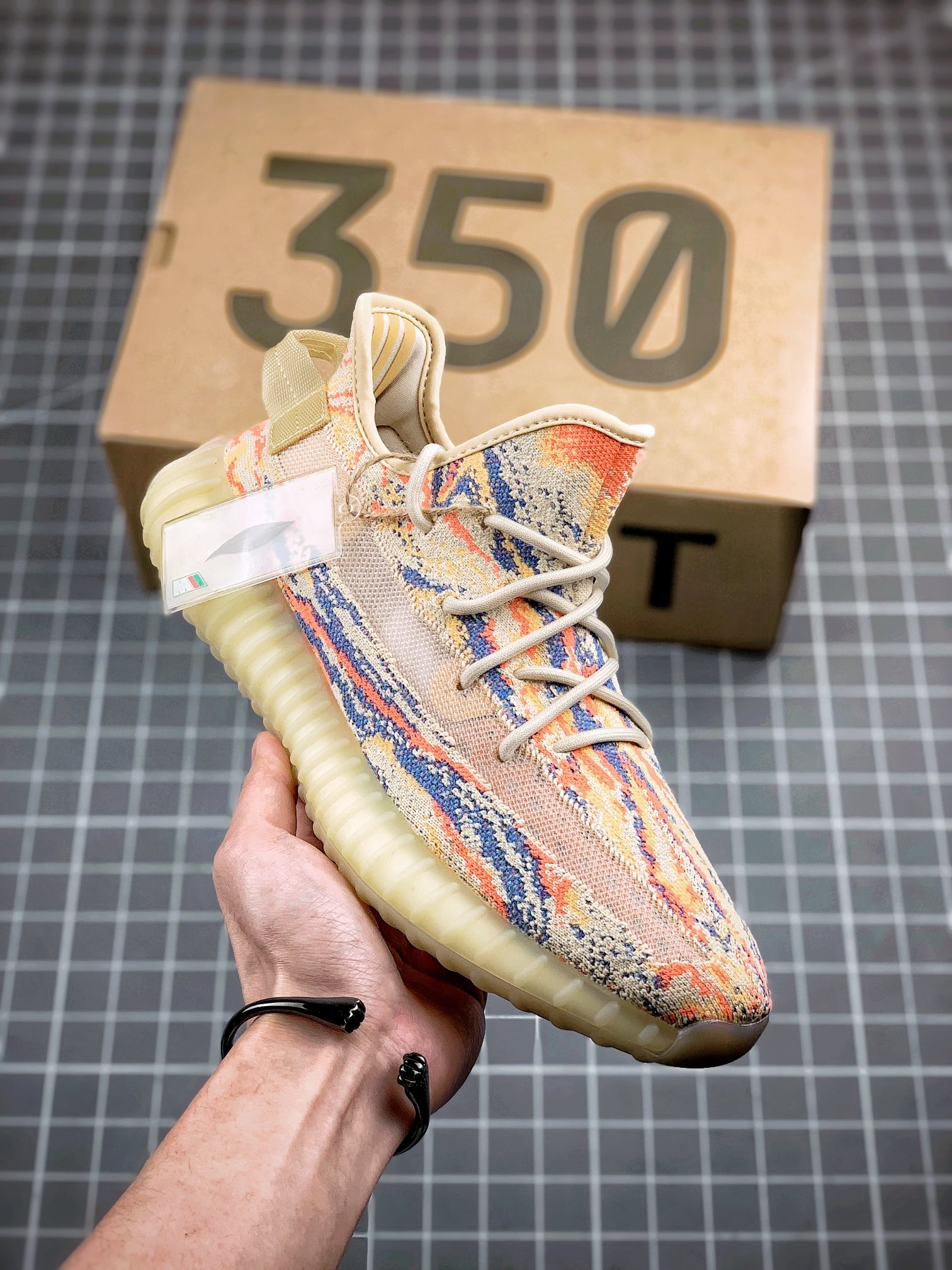 Yeezy 350 Boost V 2 "MX Oat" GW3773
# # 3M # # V2 # # # 2.3G-4A+ Taglia 36 36.5 37 38 38.5 39 40 40.5 41 42 43 44 44.5 45 46