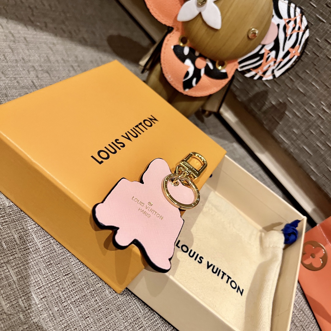 Tiger Head Keychain - Logo Close Up