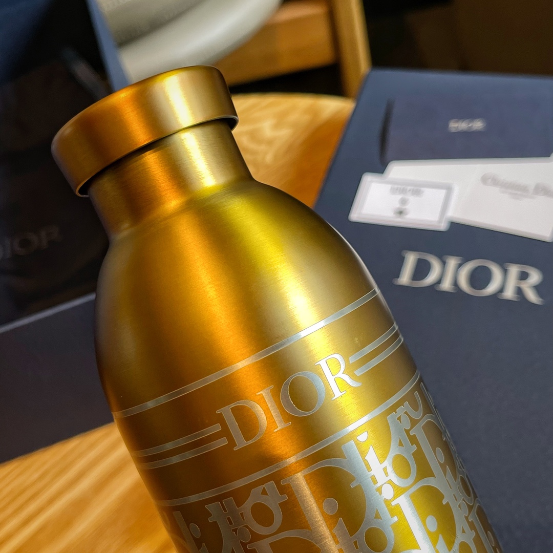 Dior Thermal Water Bottle and Holder - Comprehensive 7